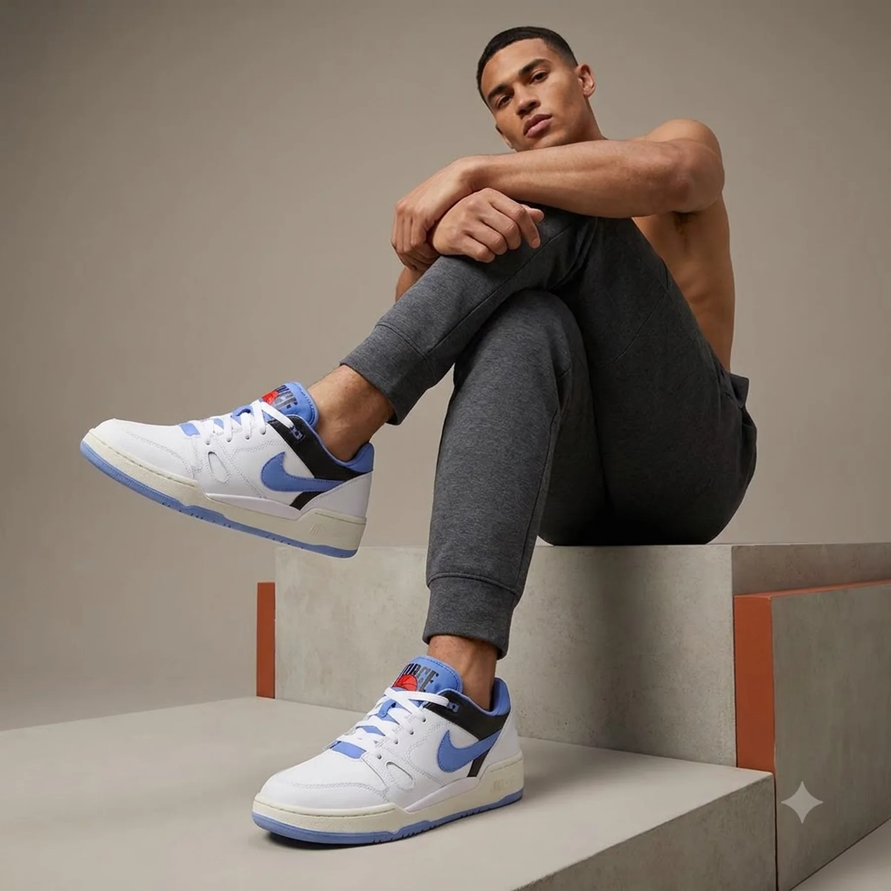 Стильні кросівки Full Force Low Nike 45