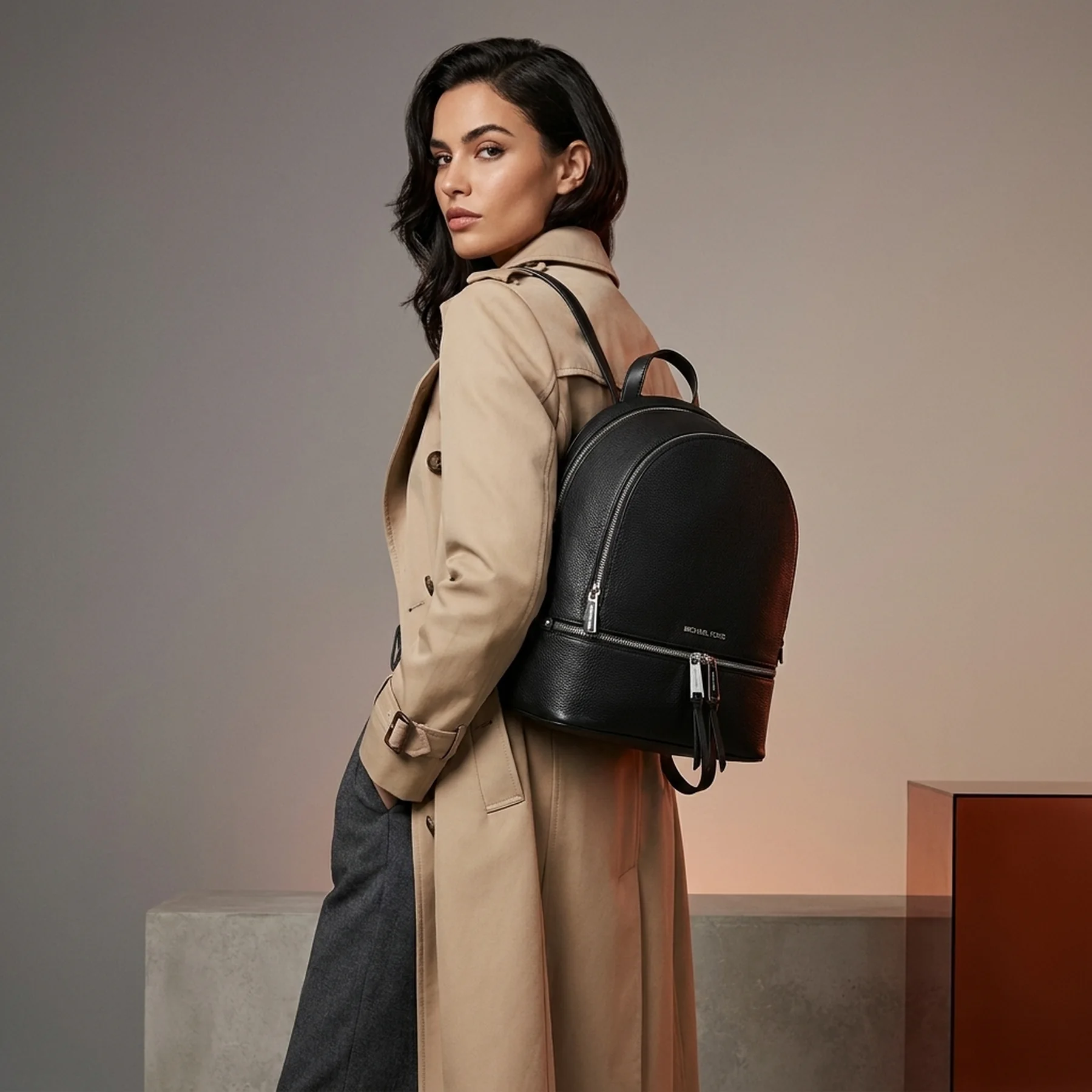 Стильний шкіряний рюкзак жіночий Rhea Michael Kors 1159853275 (Чорний One size)