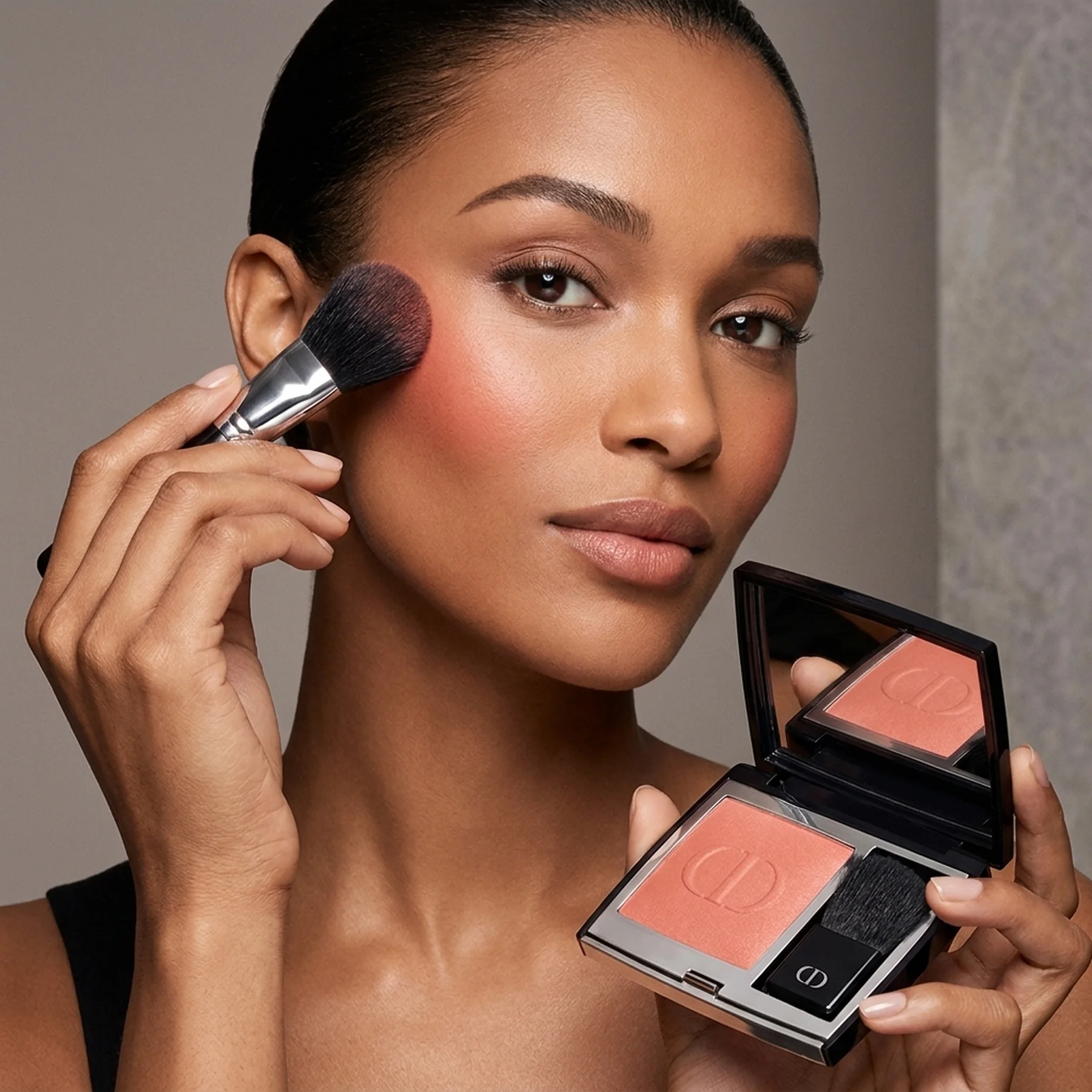 Стойкие румяна Dior Rouge Blush 959 Charnelle