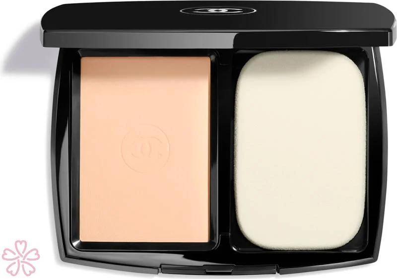 Стойкое компактное тональное средство CHANEL Ultra Le Teint 13 г BR22