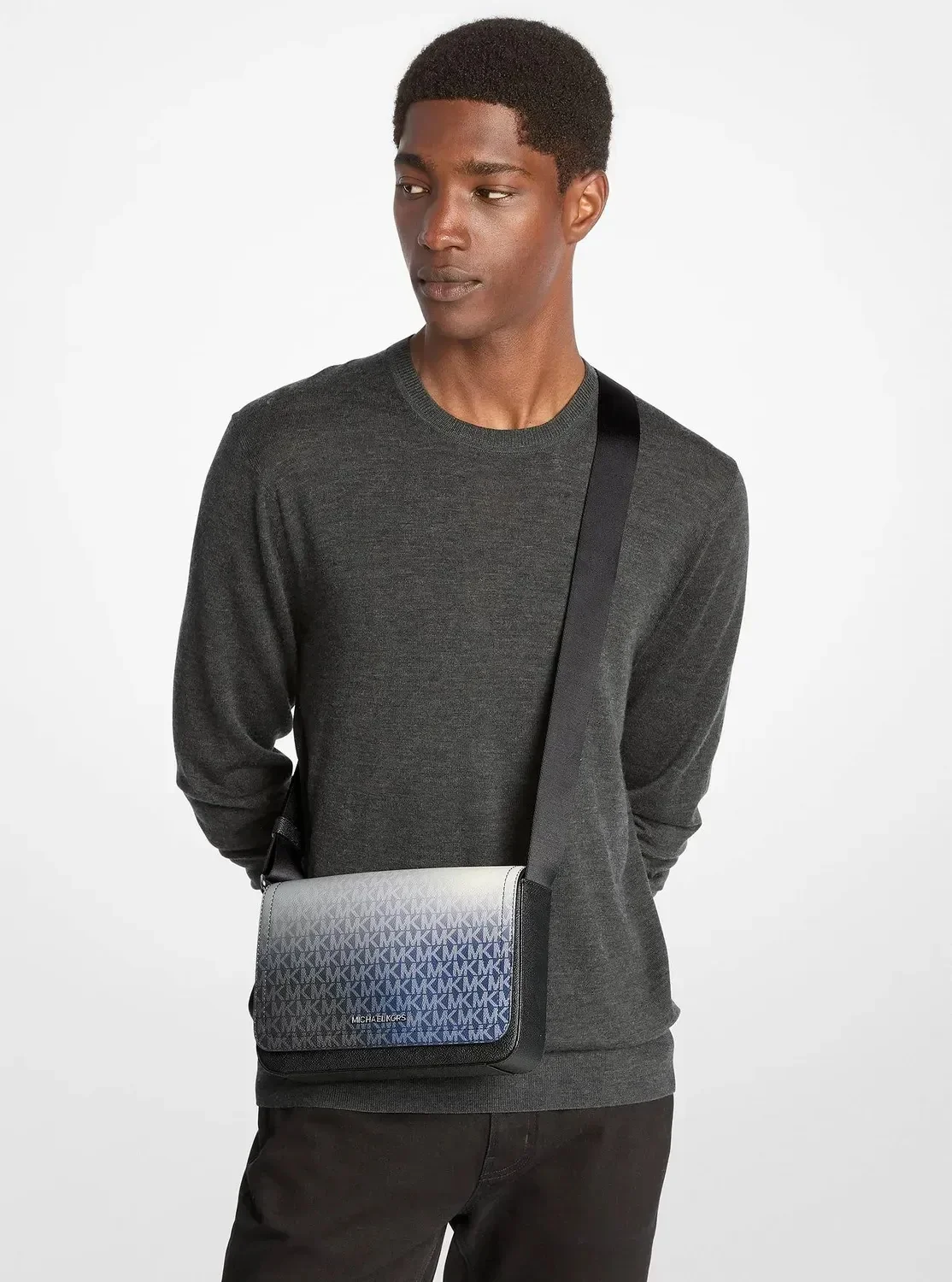 Сумка через плече Cooper Michael Kors з монетницею 1159855456 Чорний/Синій