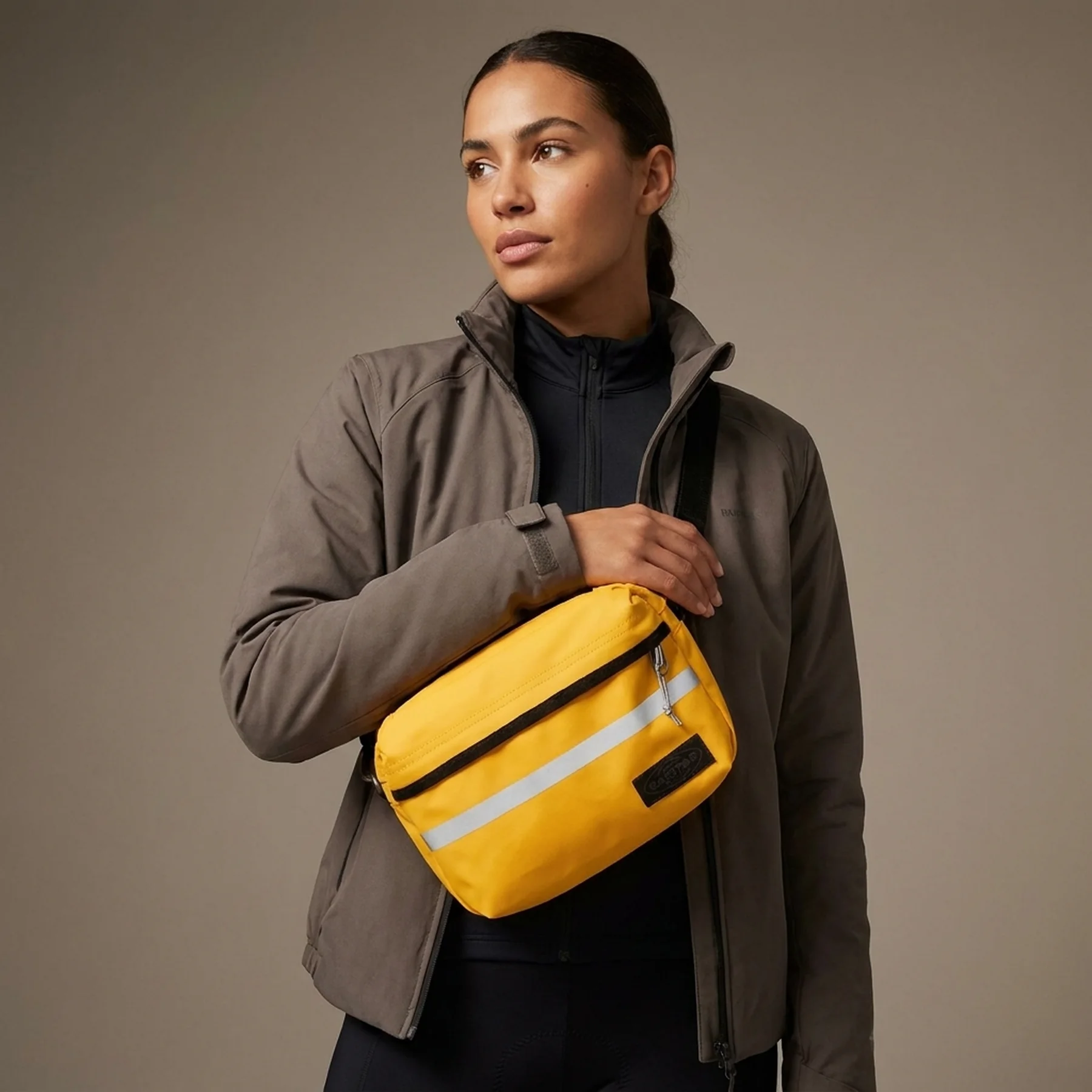 Сумка на пояс Eastpak AMAN BIKE