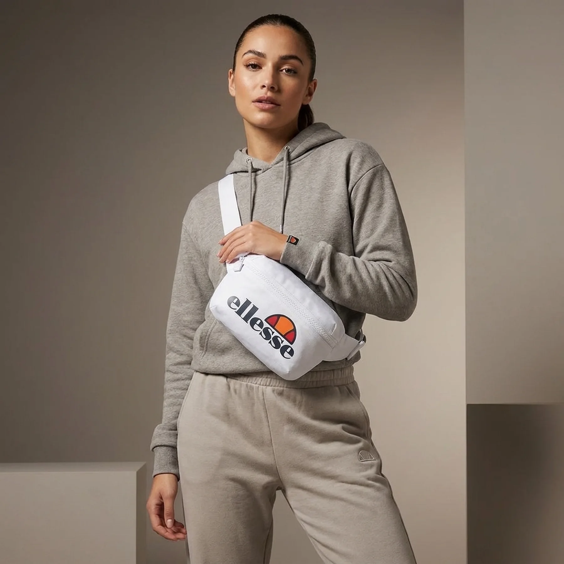 Сумка на пояс Ellesse Rosca Cross Body Bag