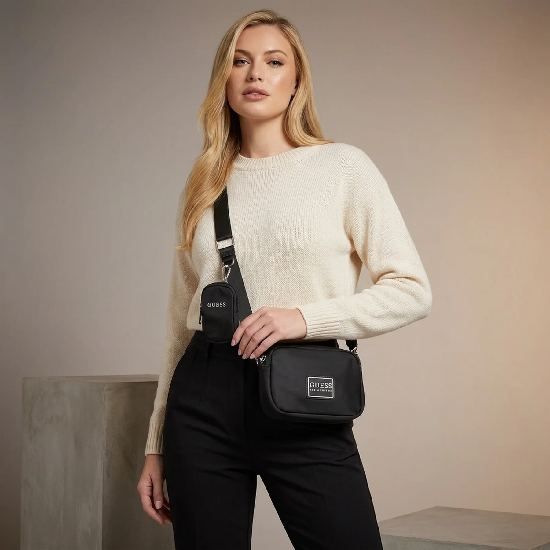 Сумка через плече Guess 1159797244 (Чорний, One size)