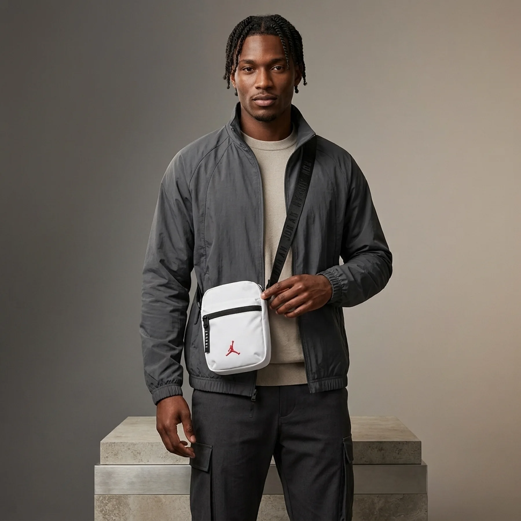 Сумка через плече Nike Jordan Airborn з логотипом 1159847089 Чорний/Білий