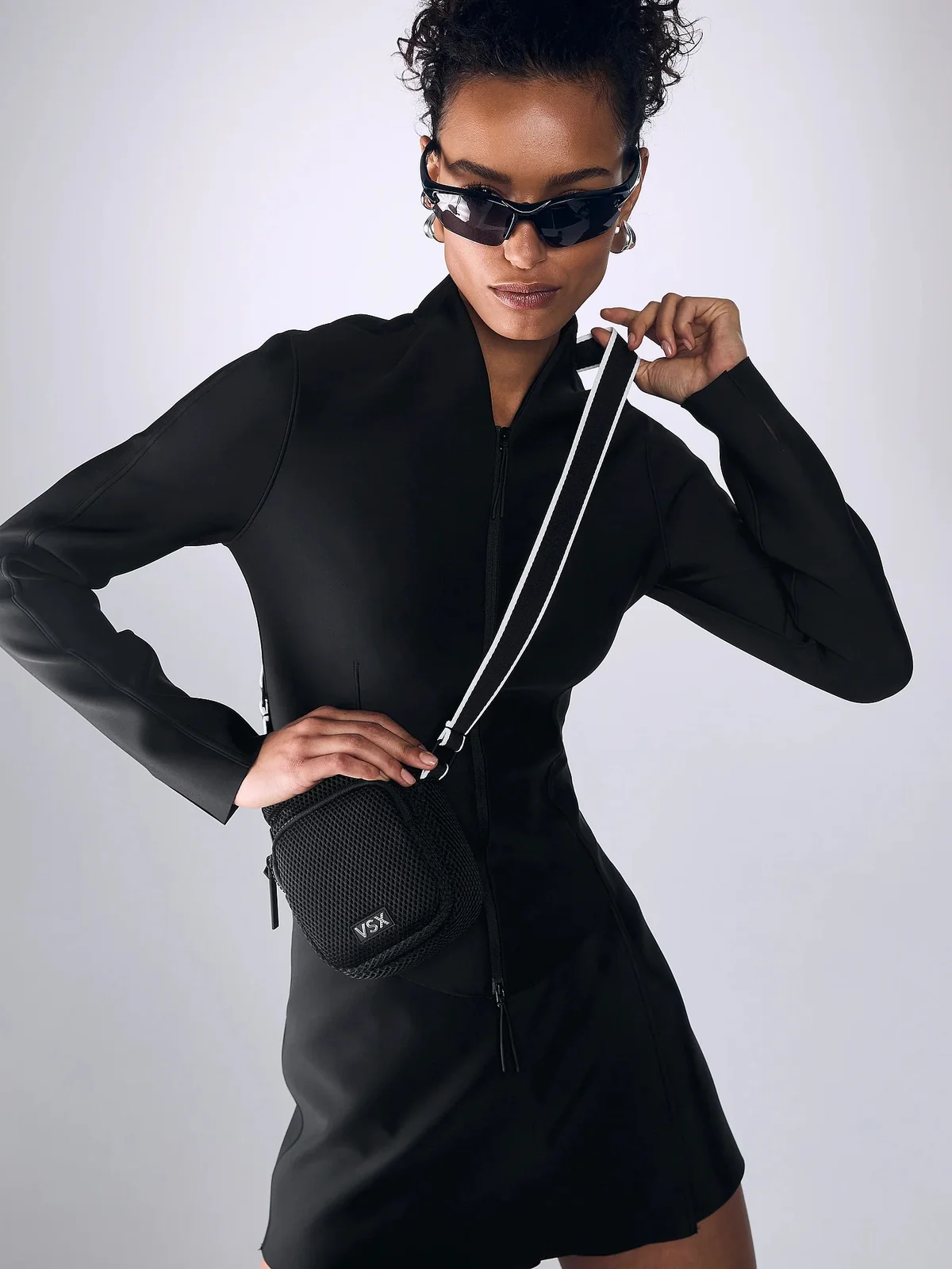 Сумка через плече Victoria's Secret VSX 1159855810 Чорний