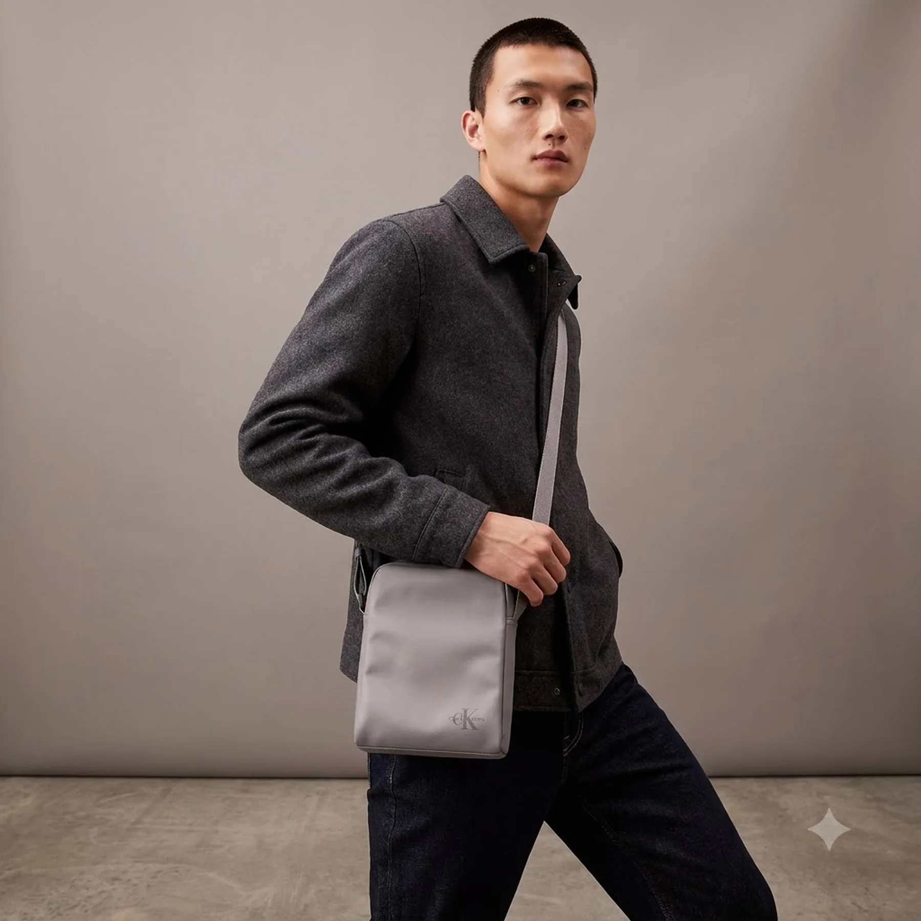 Сумка через плече від Calvin Klein з логотипом 1159825423 (Сірий One size)