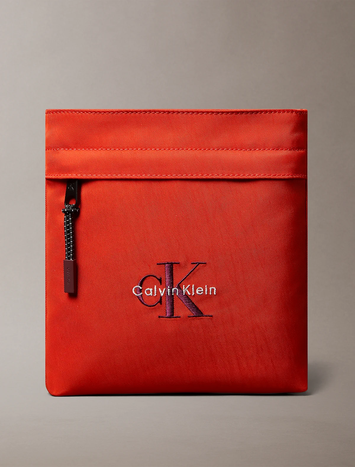 Сумка через плече від Calvin Klein з логотипом 1159858261 Червоний
