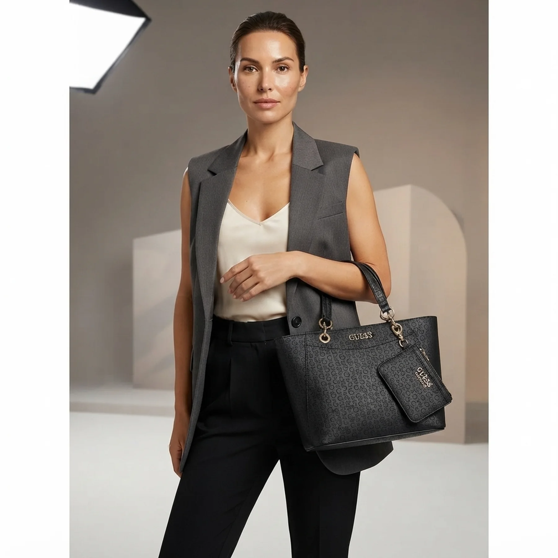 Сумка на плече Guess з гаманцем 1159830060 (Чорний One size)