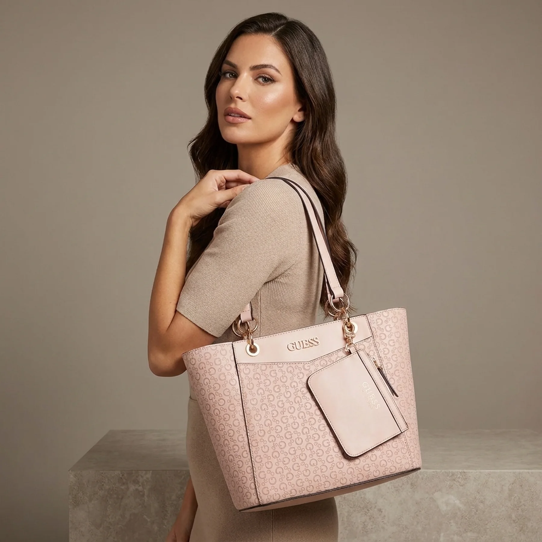 Сумка на плече Guess з гаманцем 1159834601 (Рожевий One size)