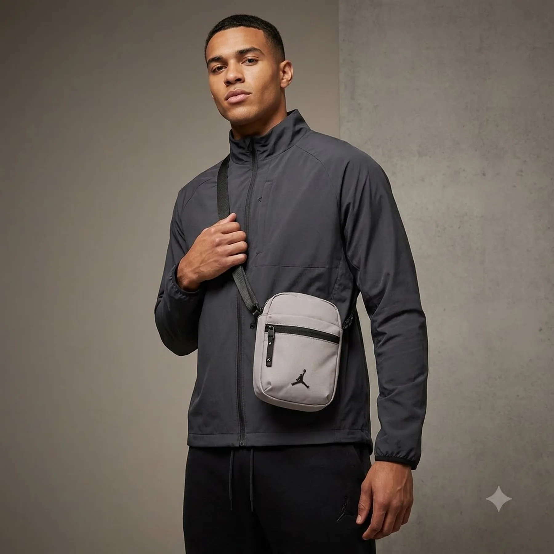 Сумка крос-боді Nike JAN AIRBORNE FESTIVAL BAG 0,75L