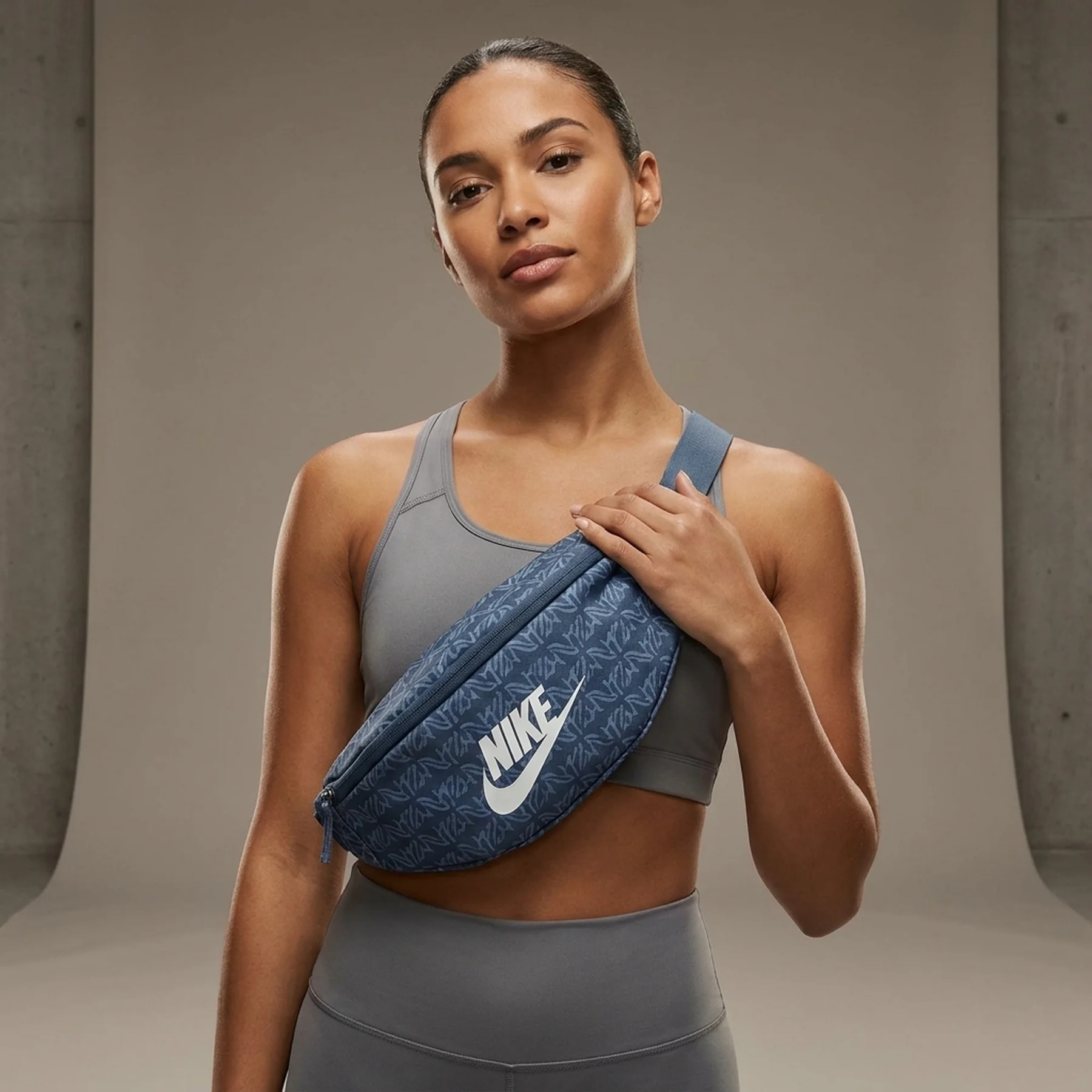 Сумка на пояс Nike Nk Heritage Waistpck - Accs Pr (FD5593-491)