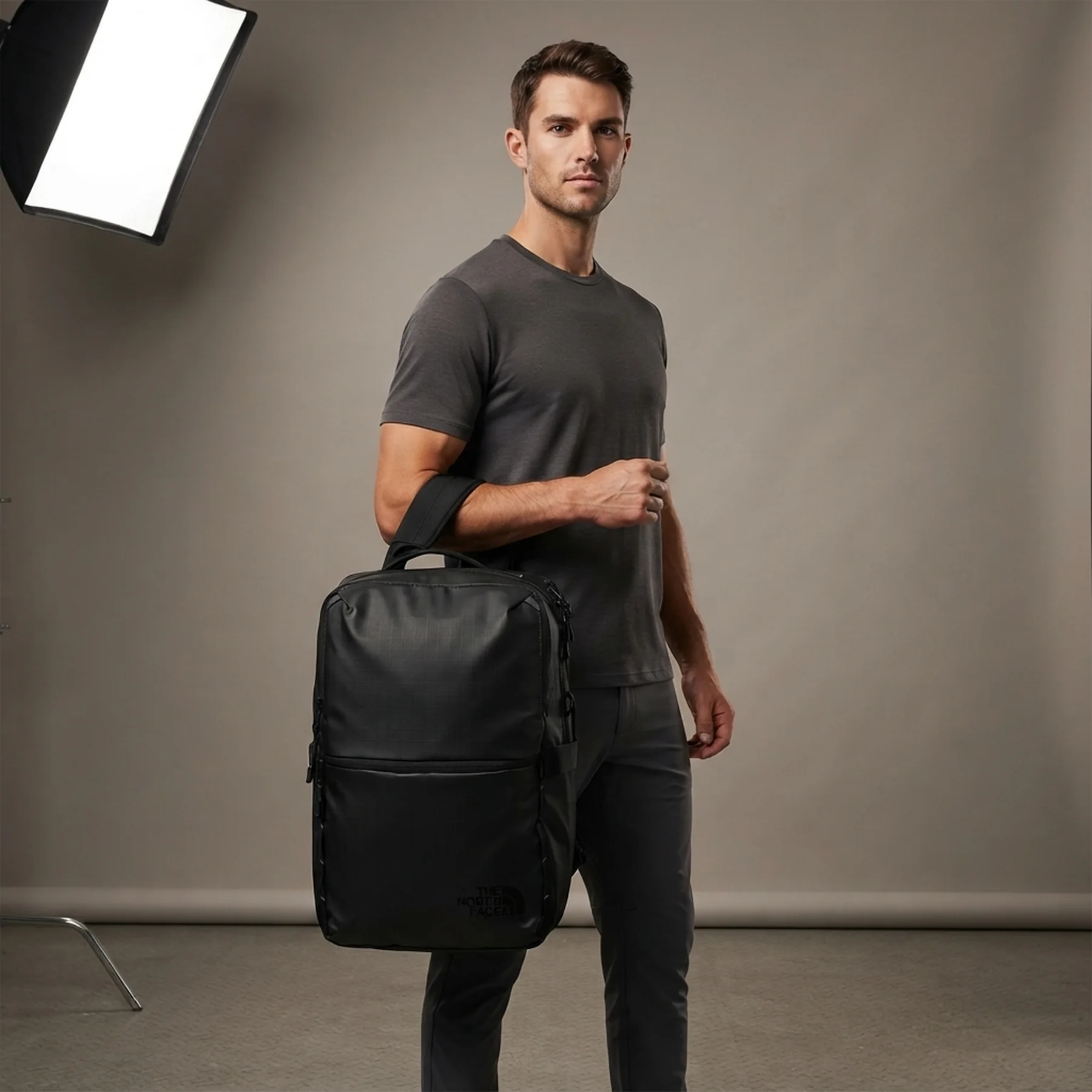 The North Face Base Camp Voyager Daypack nf Black/Tnf White