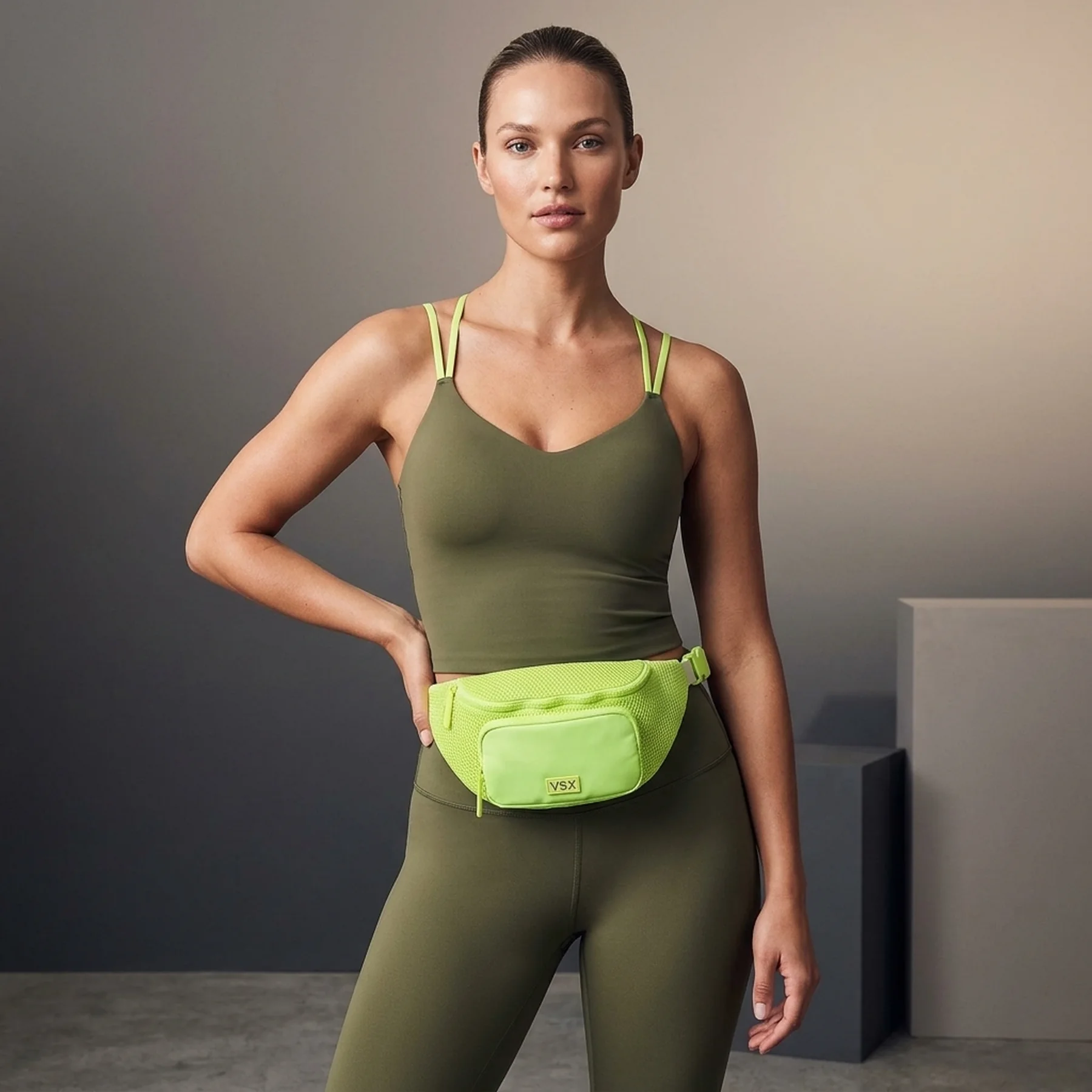 Сумка Victoria's Secret VSX бананка 1159838508 (Салатовий One size)