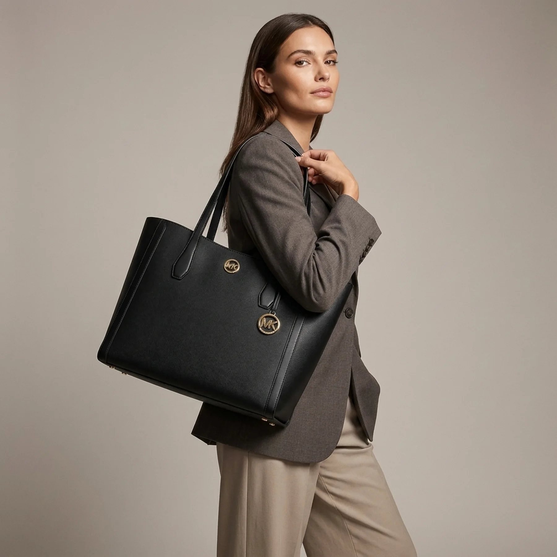 Сумка жіноча Michael Kors на блискавці 1159813747 (Чорний, One size)