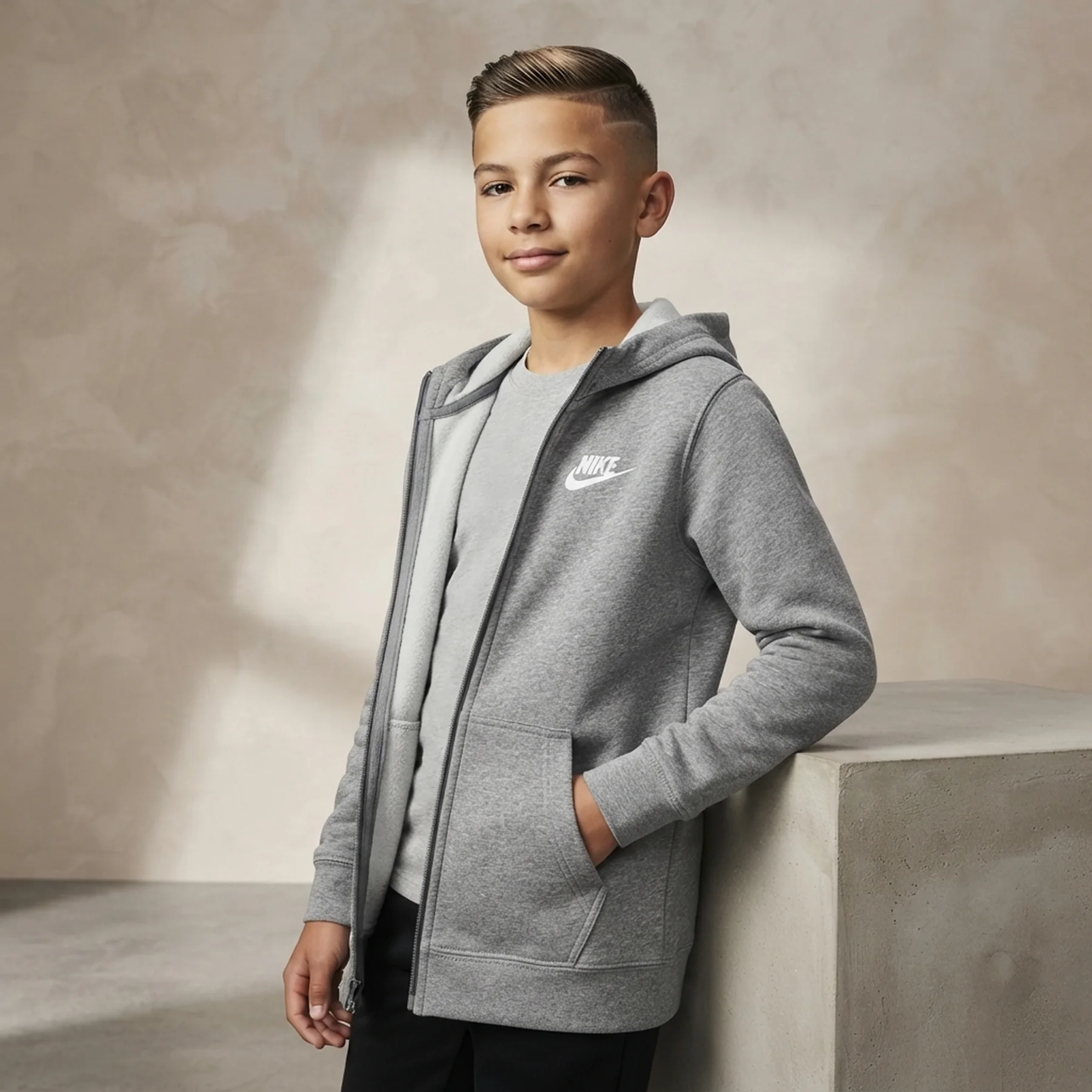 Светр дитячий Nike B Nsw Hoodie Fz Club (BV3699-091)