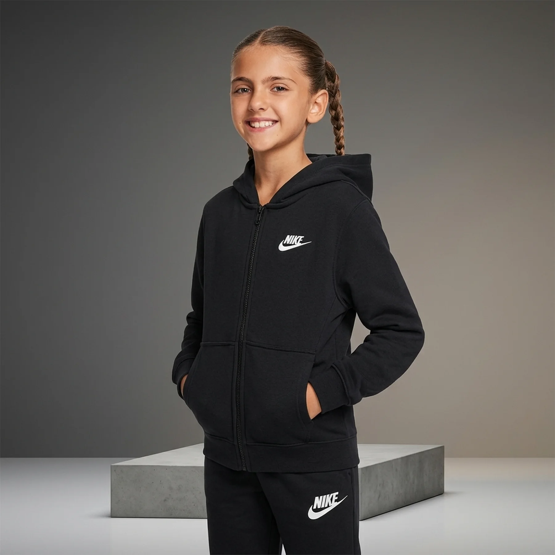 Светр дитячий Nike Club Fleece Older French Terry Full-Zip Hoodie (FD3017-010)