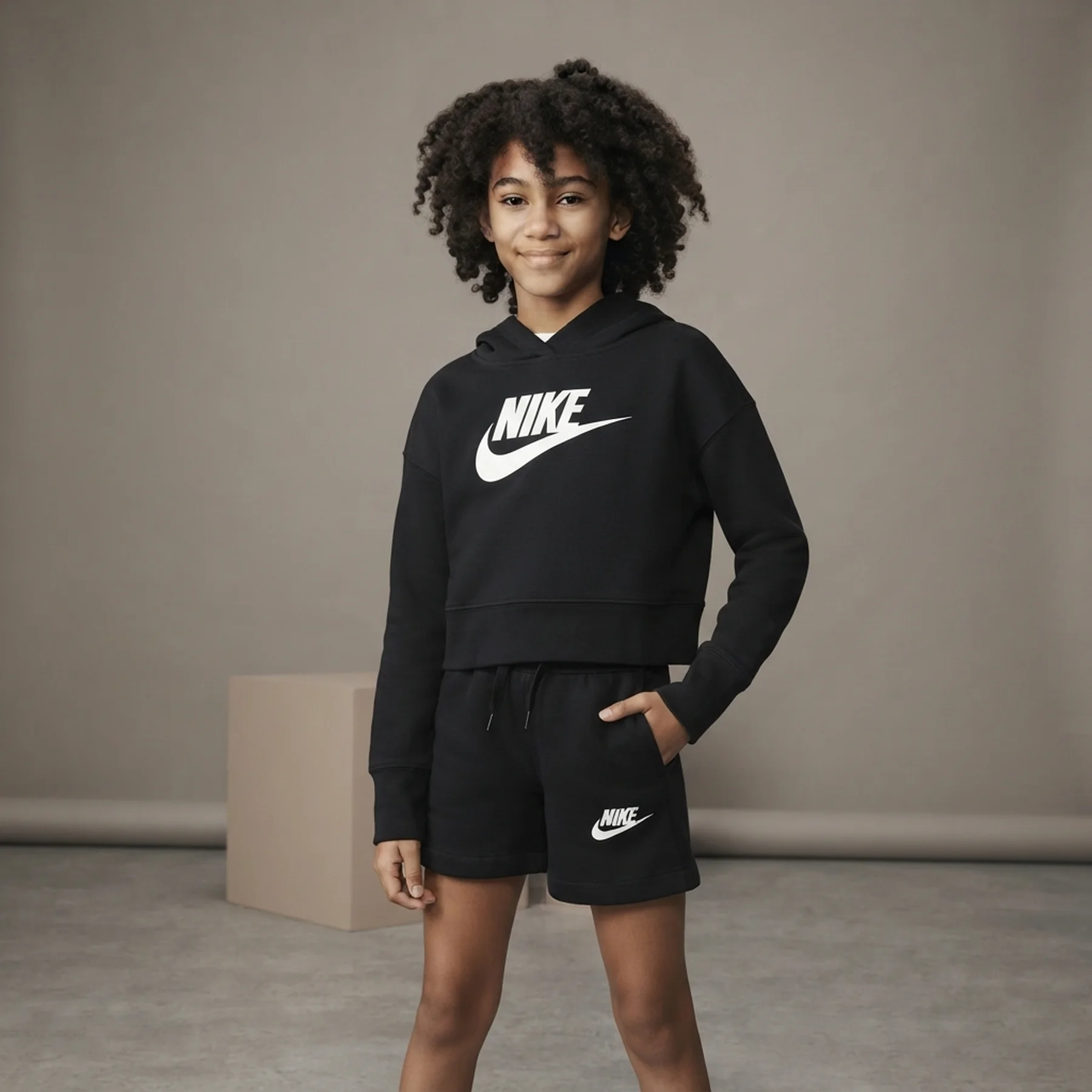 Светр дитячий Nike G Nsw Club Ft Crop Hoodie Hbr (DC7210-010)
