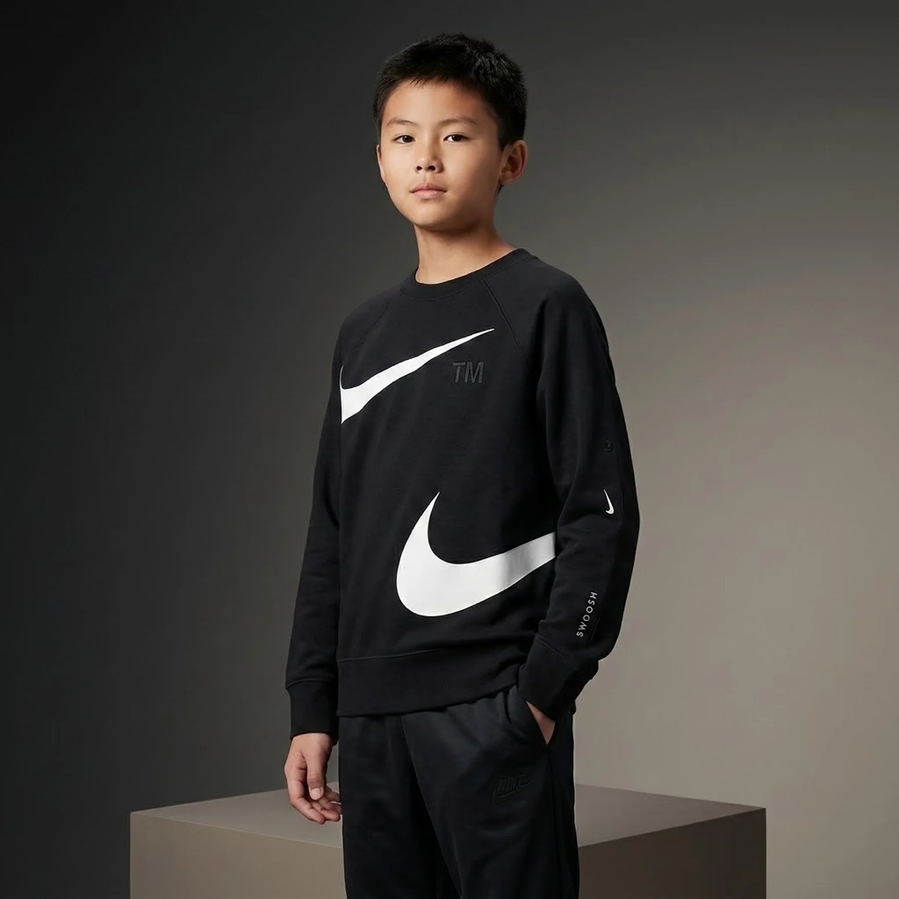 Светр дитячий Nike Sportswear Swoosh (DV8119-010)