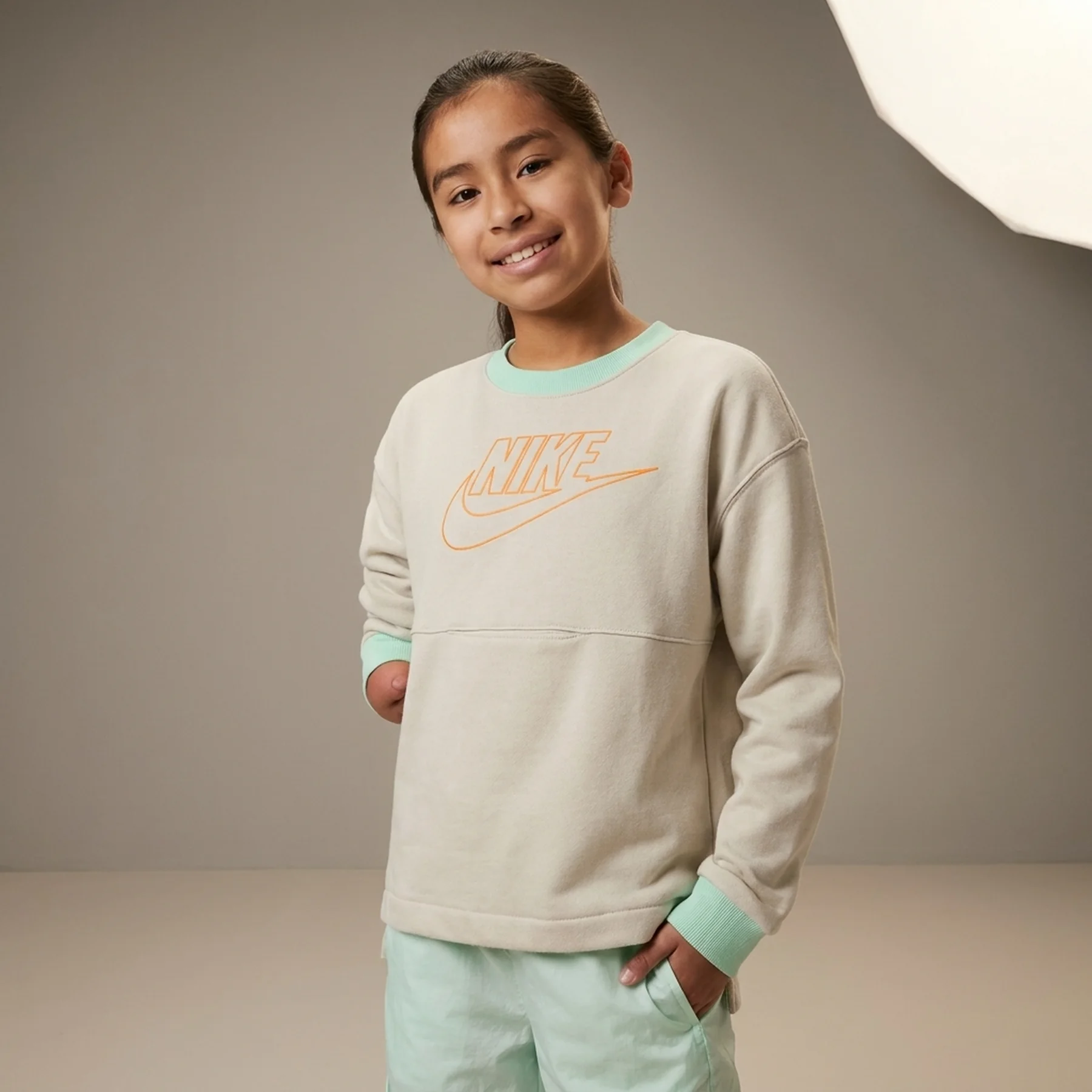 Светр дитячий Nike U Flyease Play Crew (DM8539-072)