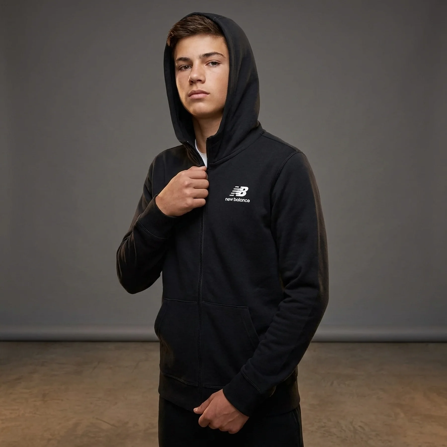 Светр підлітковий New Balance Essentials Stacked Logo (YJ31536BK)