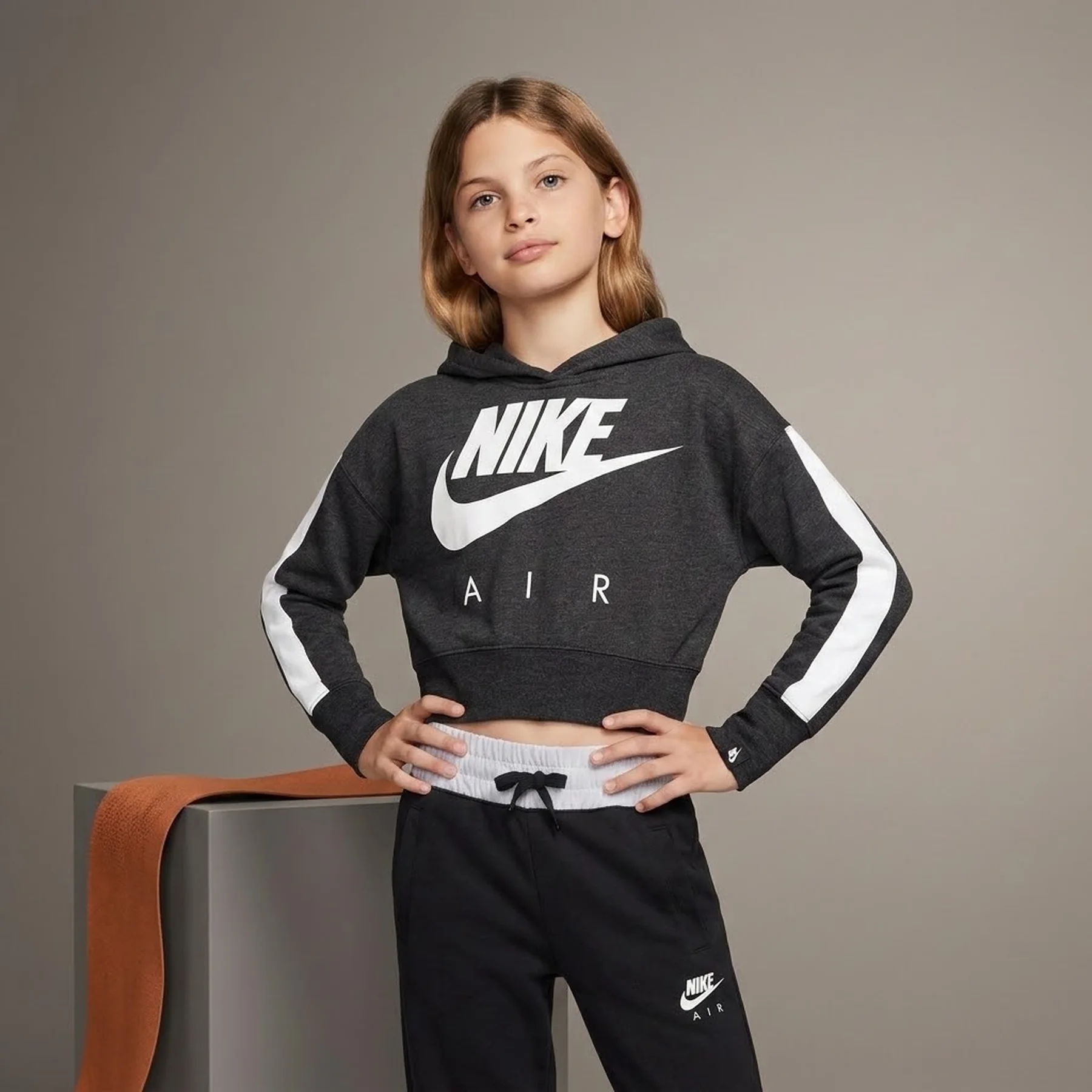 Светр підлітковий Nike Air Hooded (CN6315-032)