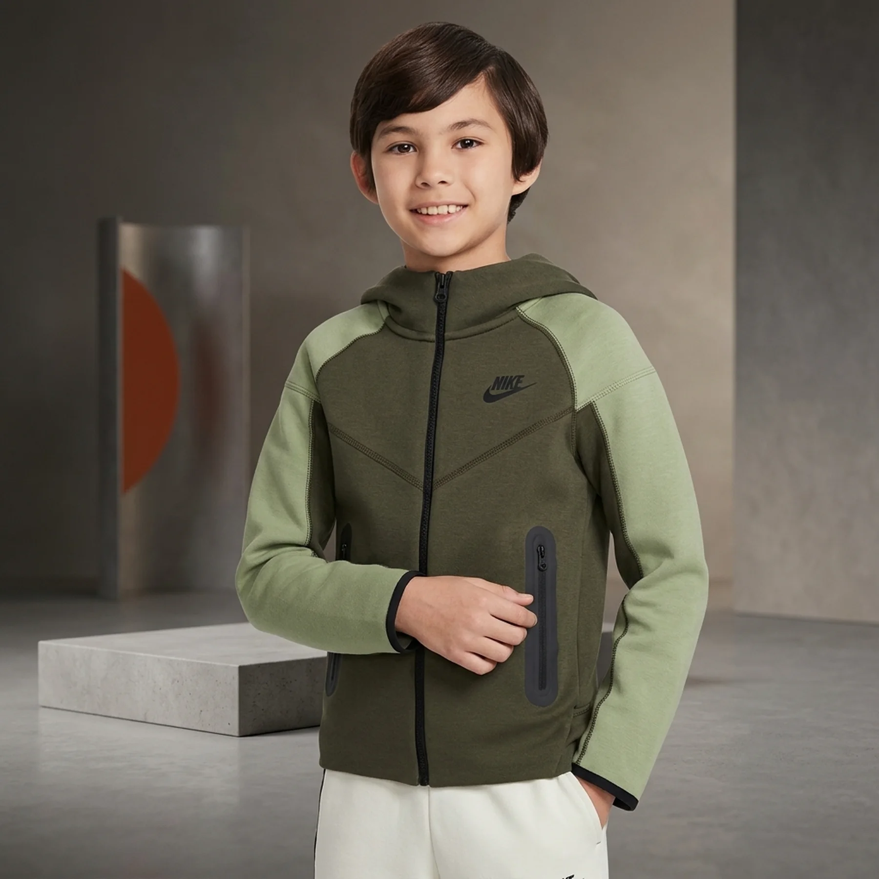 Светр підлітковий Nike Tech Fleece Zip Up Hoodie (FD3285-326)