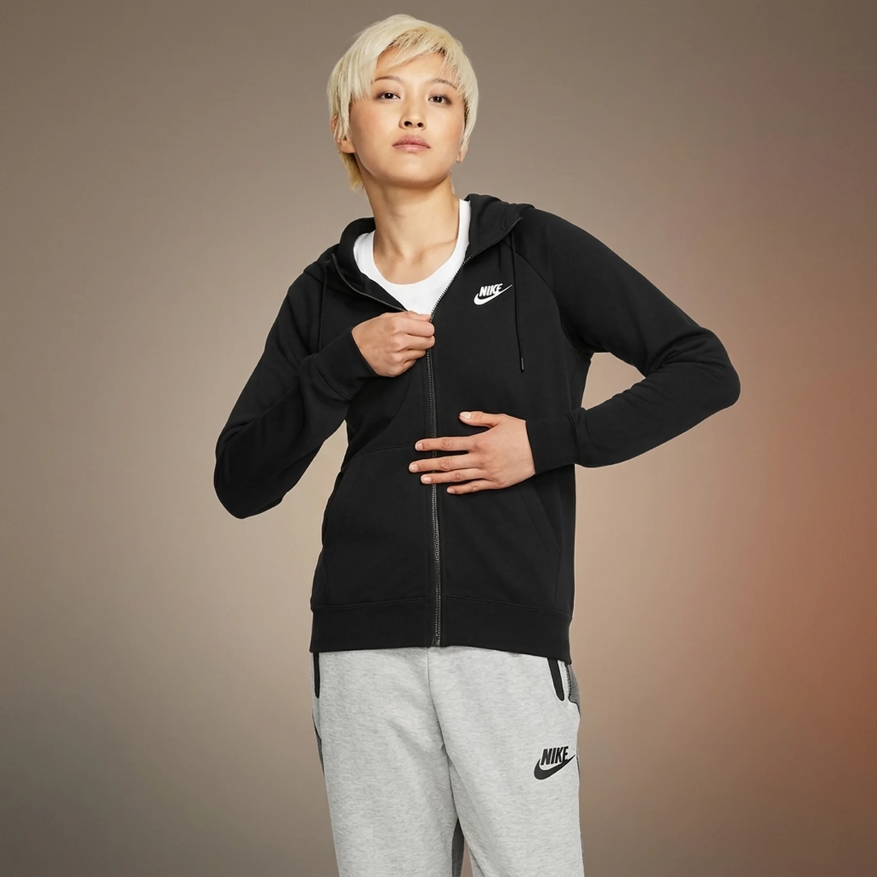Светр жіночий Nike W Nsw Essntl Flc Fz Hoodie (BV4122-010)