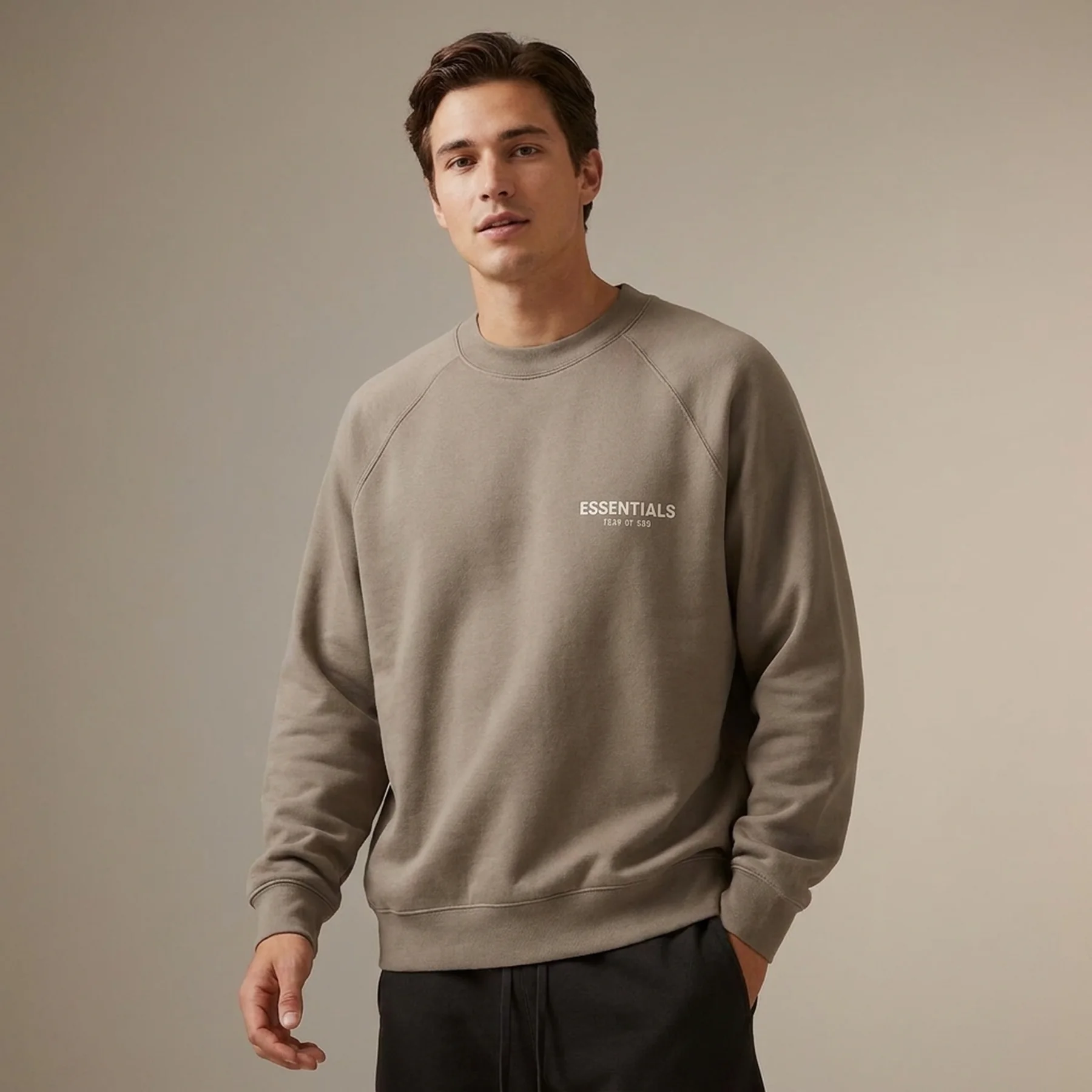 Світшоти Fear Of God Essentials Desert Taupe Sweatshirt Ellesse