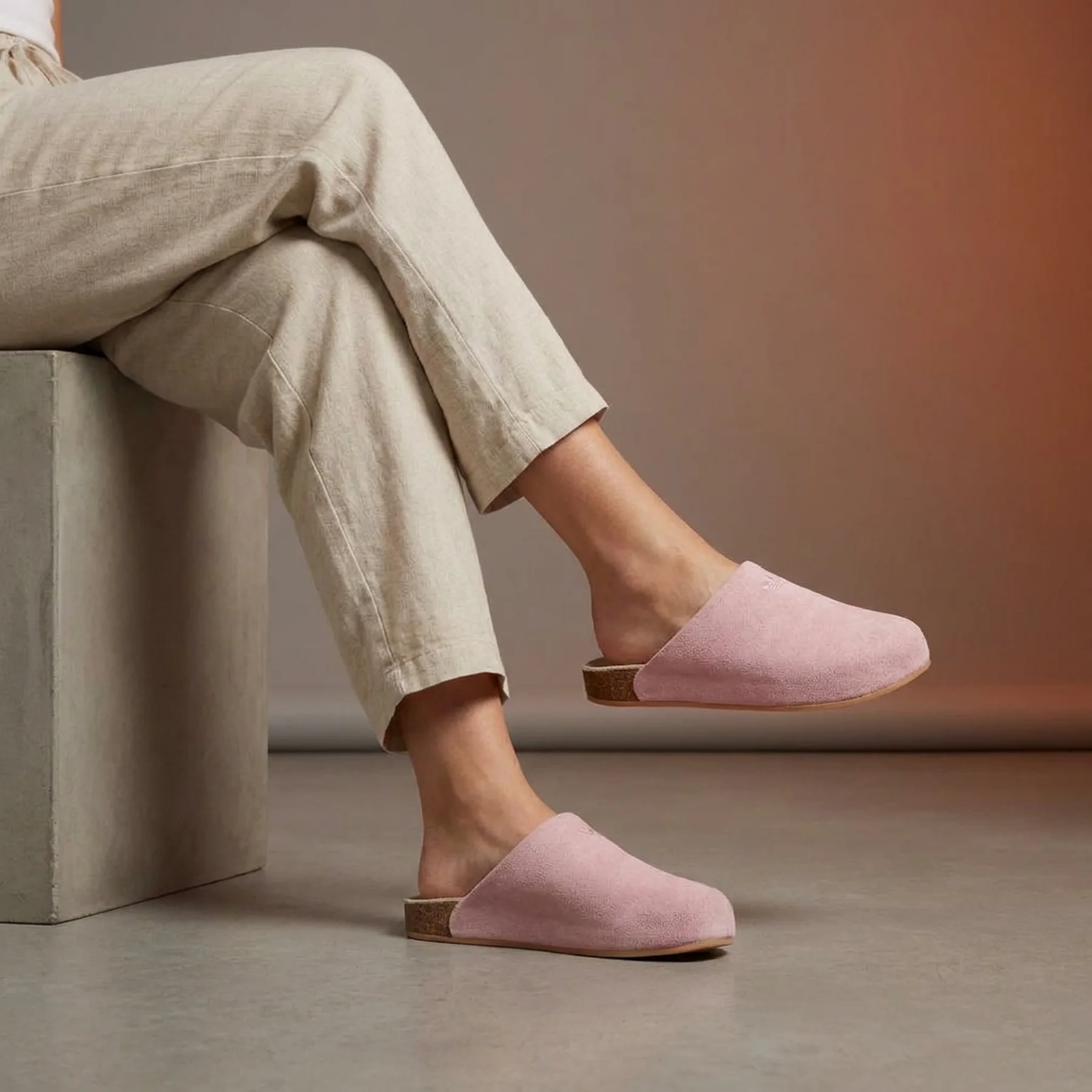 Тапочки Adidas Wmns Adimule 'Clear Pink'