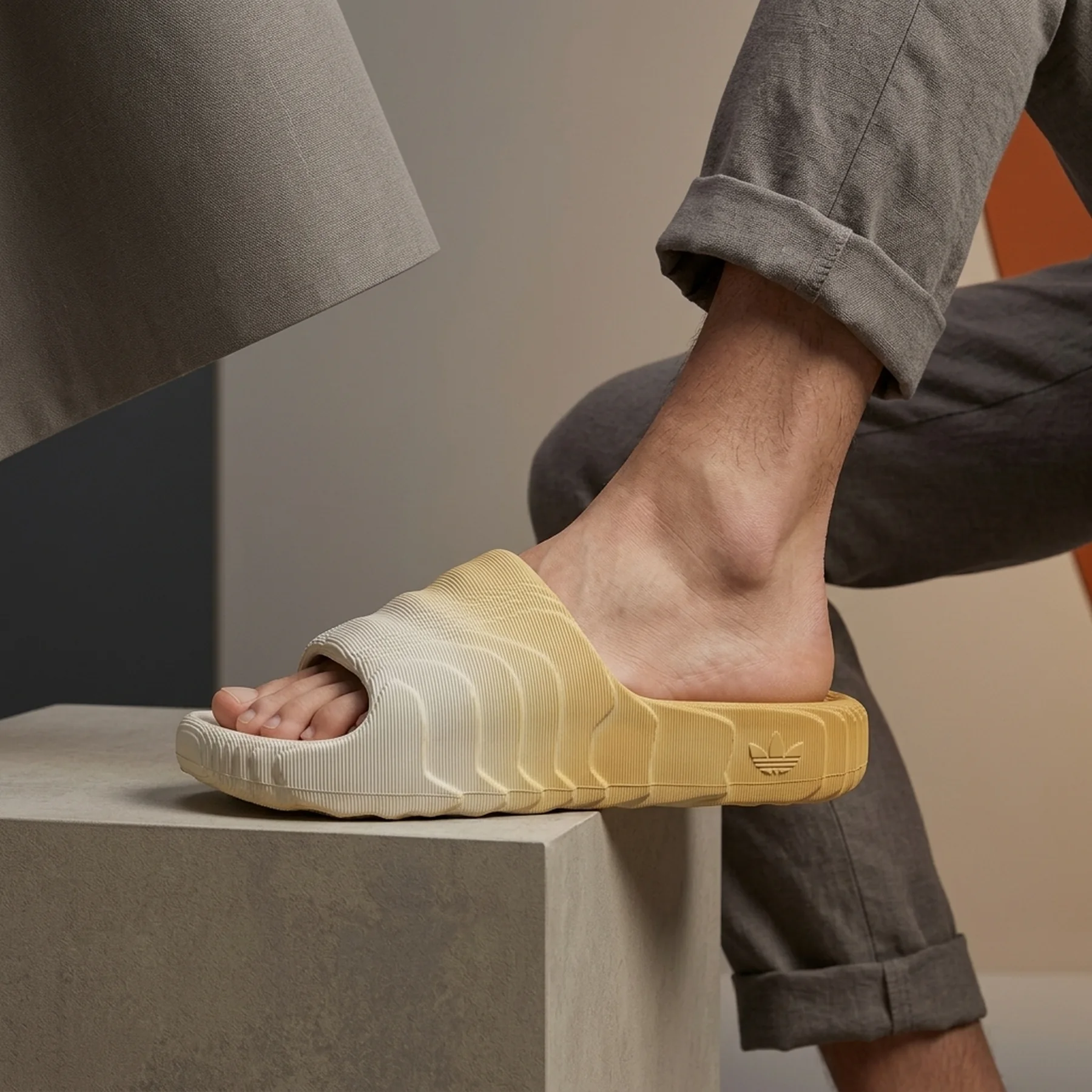 Тапочки чоловічі Adidas Adilette 22 Beige (JH7795)