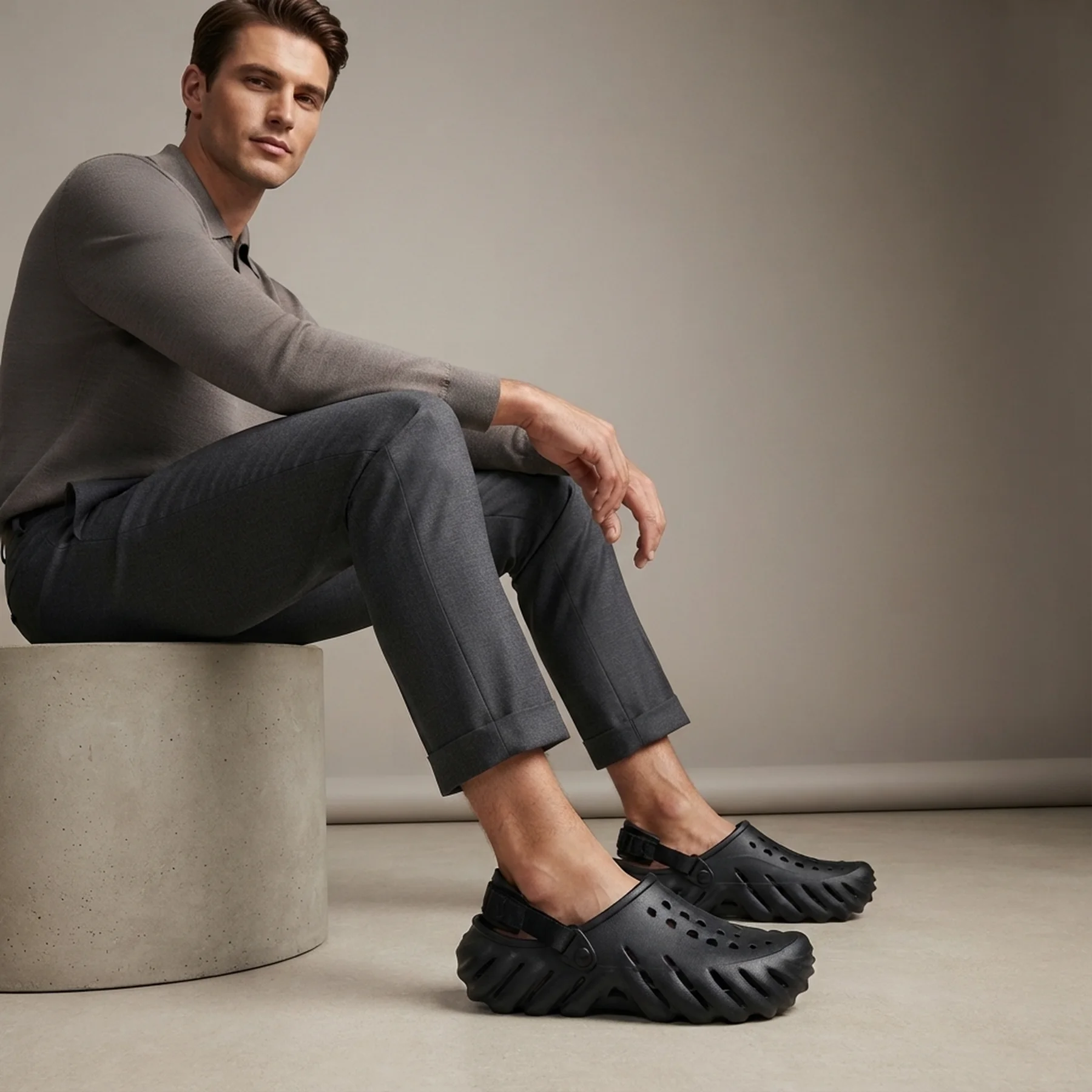Тапочки чоловічі Crocs Echo Clog (207937-001)