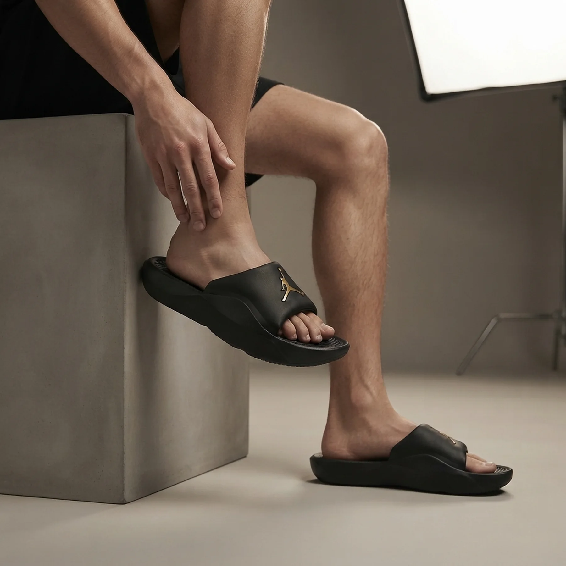 Тапочки чоловічі Jordan Franchise Slides Black (HF3263-007)