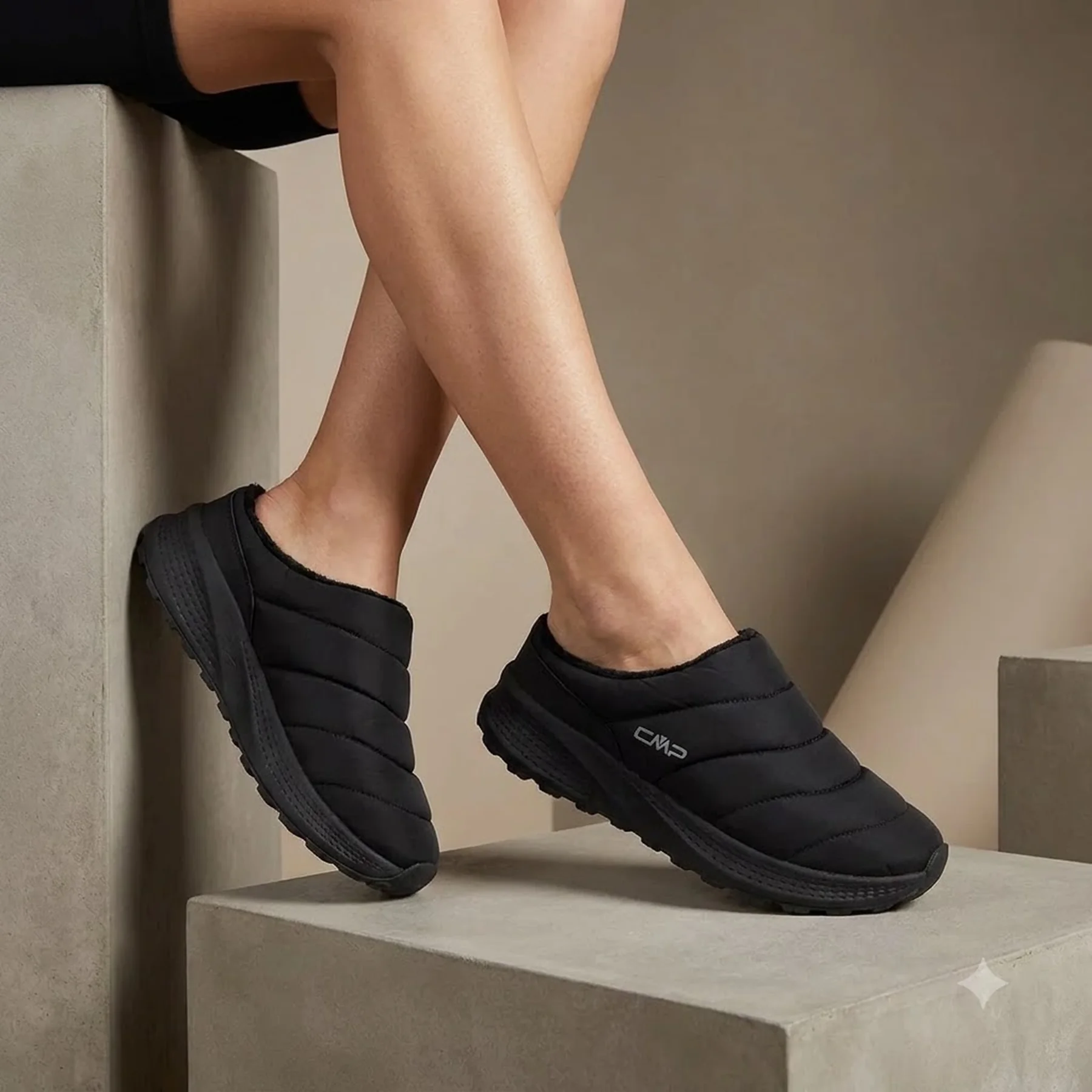 Тапочки HERTYS WMN SLIPPER 3Q45996-U901 CMP 39 Чорний