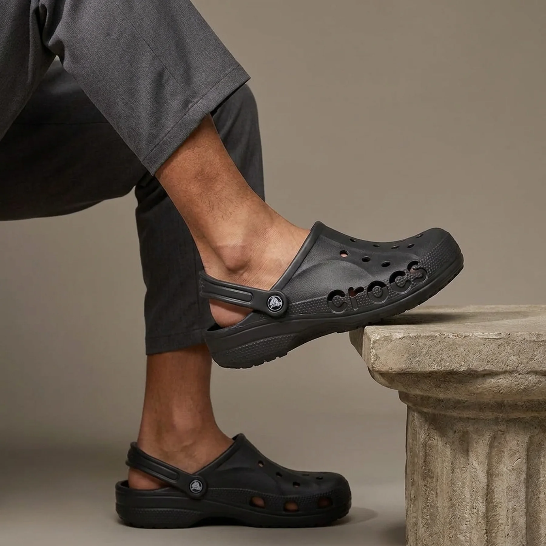 Тапочки унісекс Crocs Baya Clog (10126-014)