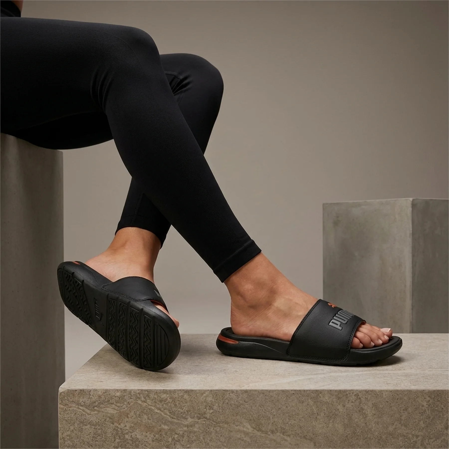 Тапочки жіночі Puma Cool Cat 2.0 Sport Slides (390963-01)