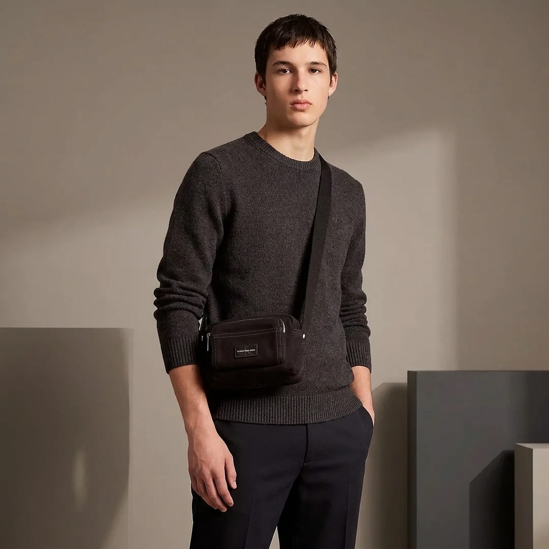 Текстильна сумка через плече Calvin Klein з логотипом 1159847536 Чорний