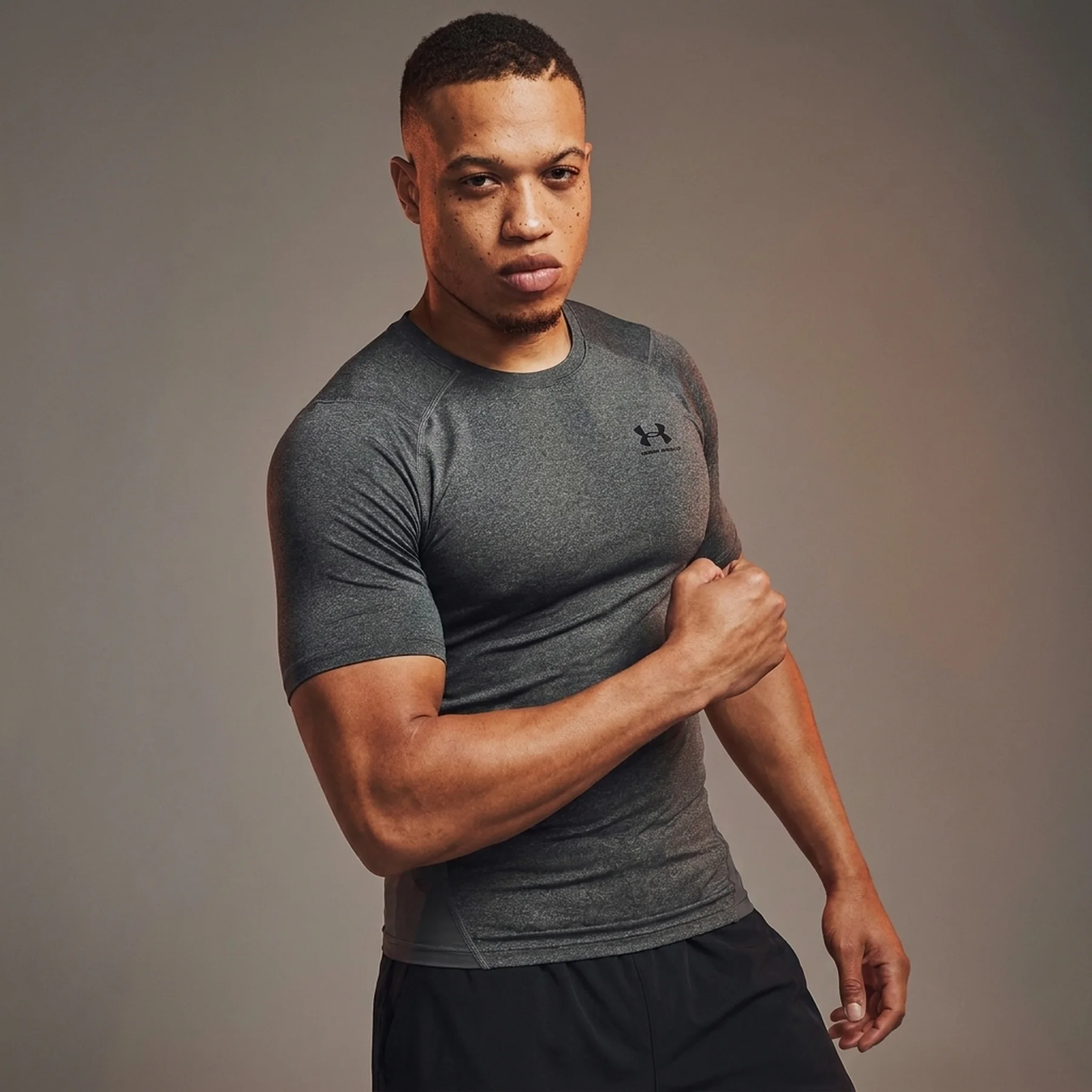 Термобілизна чоловіча Under Armour Ua Hg Armour Comp Ss (1361518-090)