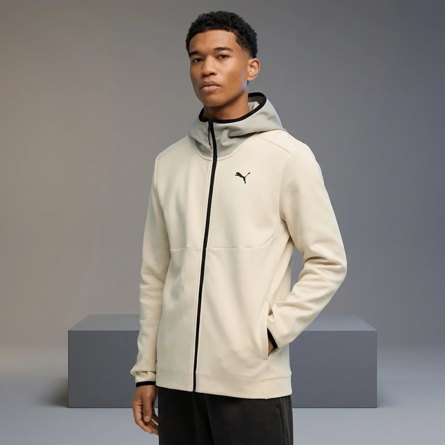 Толстовка PUMATECH FULL-ZIP Hoodie 69218587 Puma L Бежевий