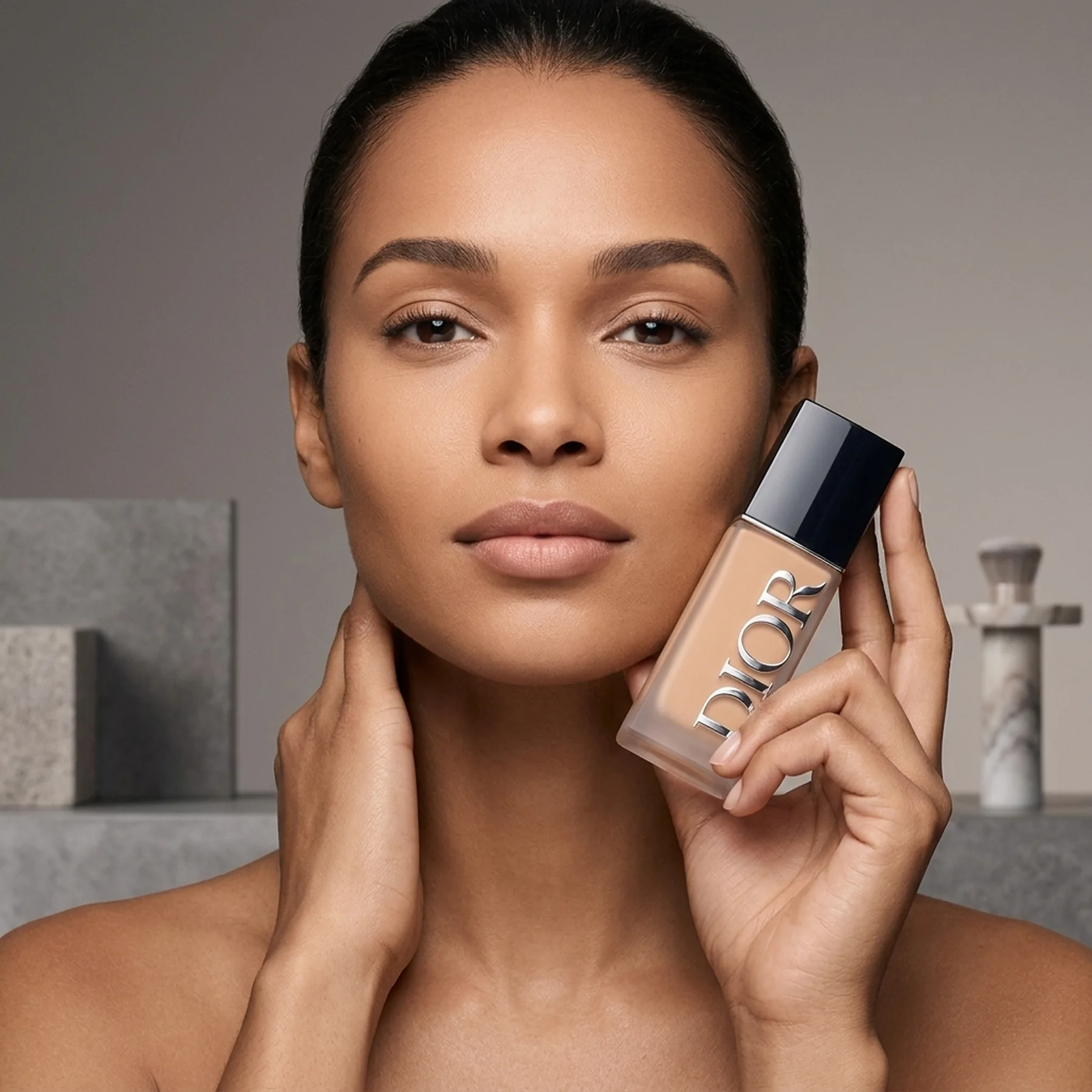 Тональний крем Dior Forever Skin Wear 30 мл 2.5N