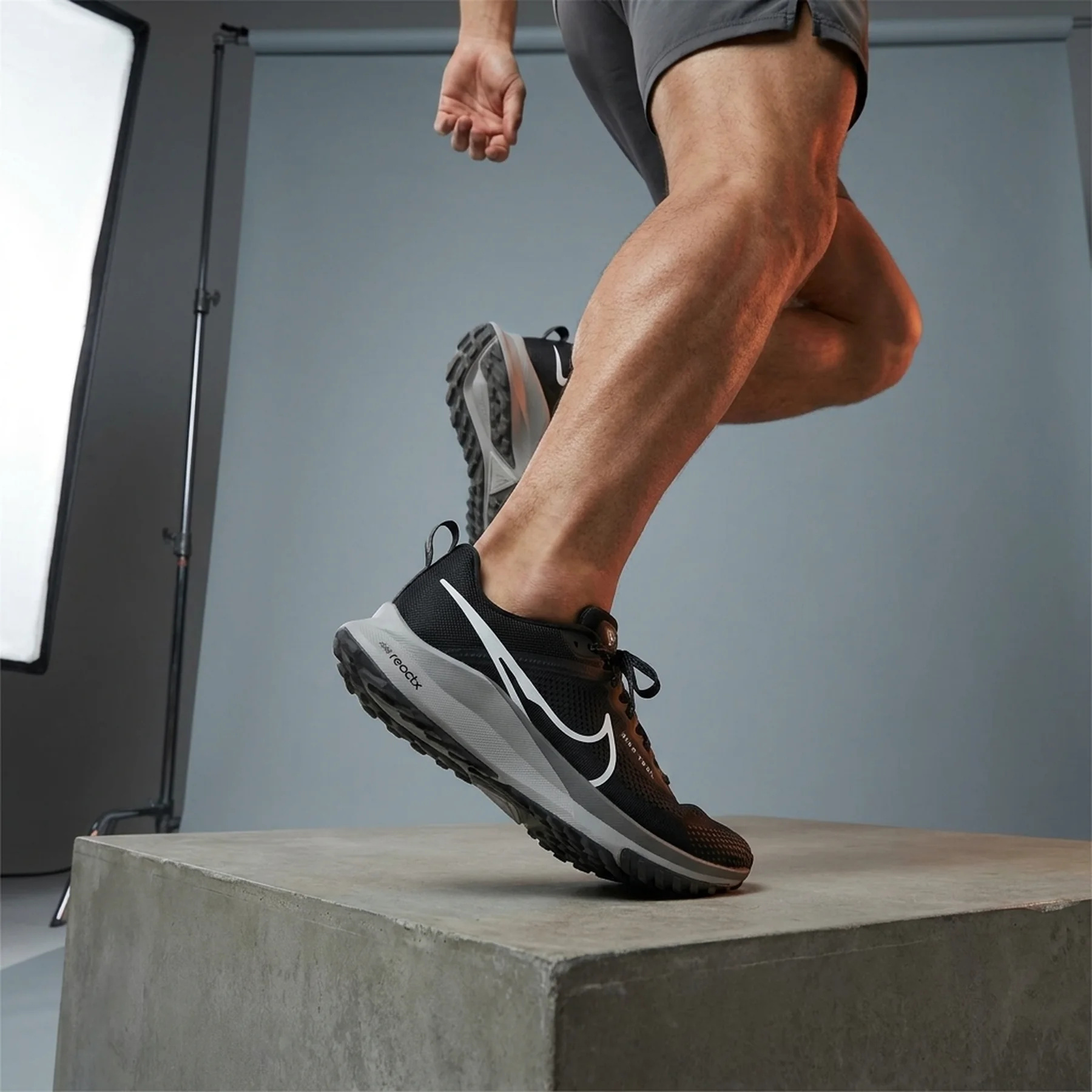 Кросівки чоловічі Nike Reactx Pegasus Trail 5 (DV3864-001)