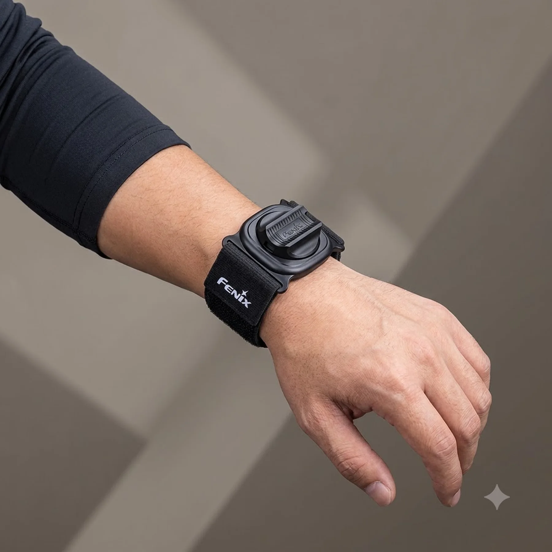 Тримач для ліхтаря на запястя Fenix ALW-01