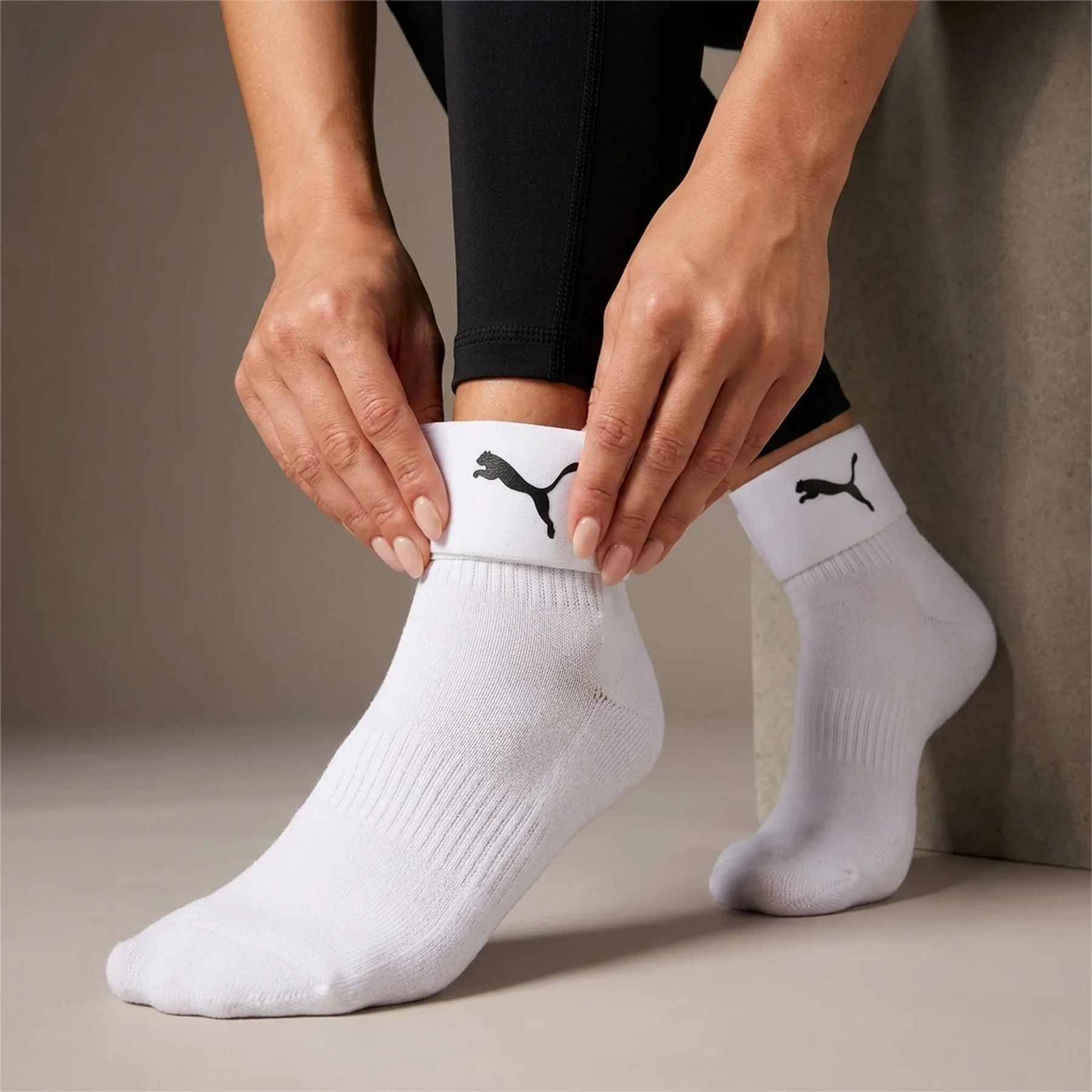 Тримач шкарпеток Puma sock stoppers wide білий One Size (050636-01)