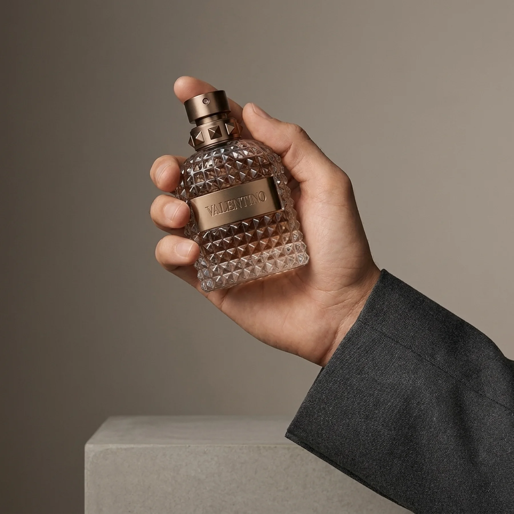 Туалетная вода для мужчин Valentino Uomo 50 мл