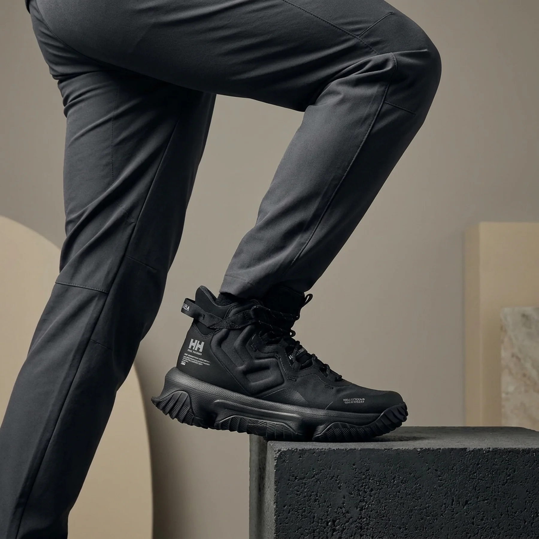 Uba Curbstep Mid
