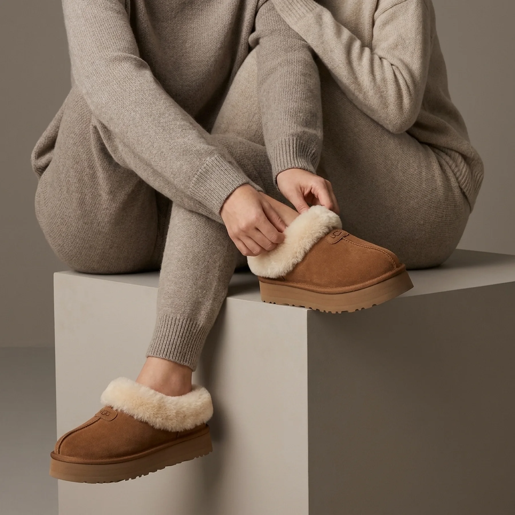 Угг UGG Tazzlita Brown