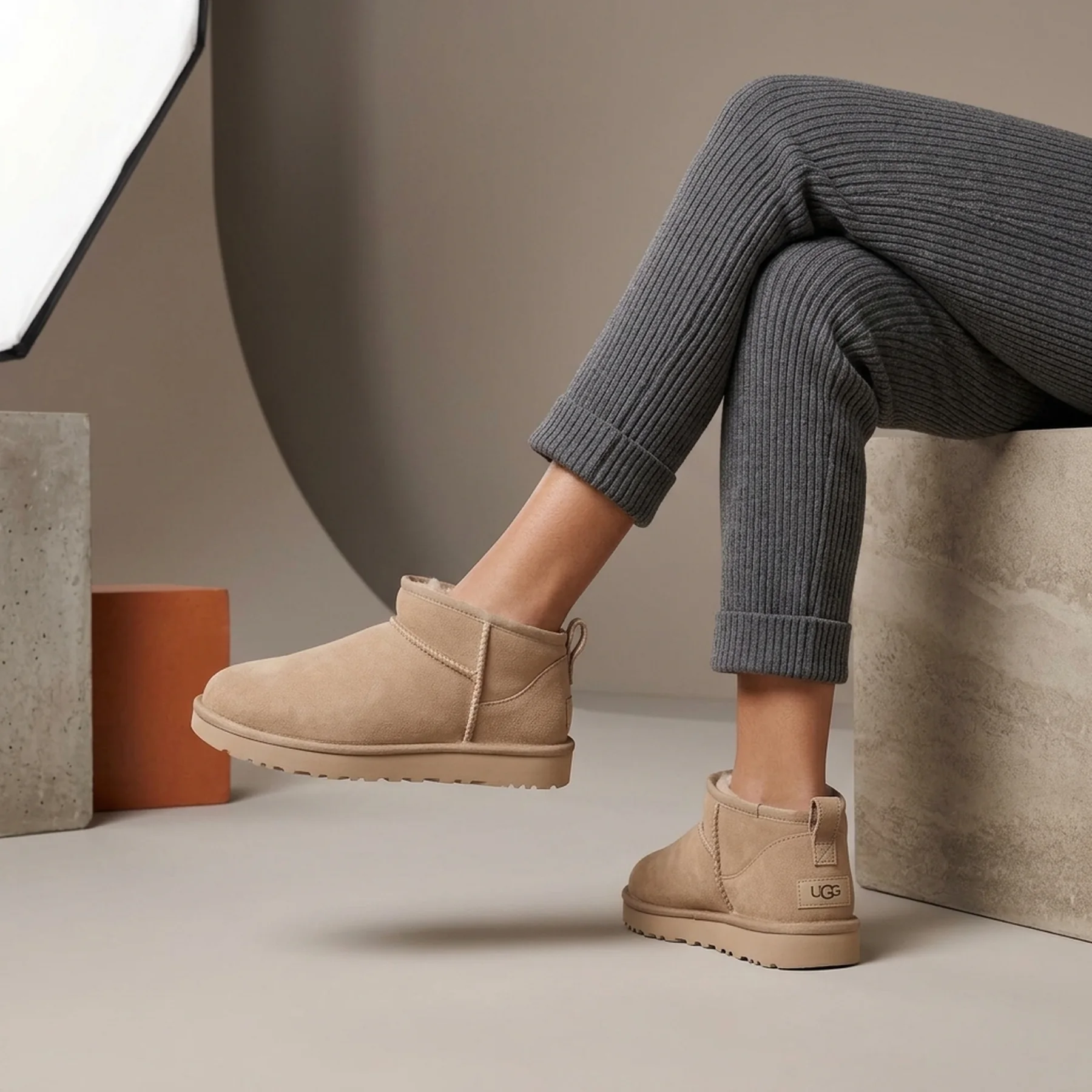 UGG Wmns Classic Ultra Mini Boot 'Sand'
