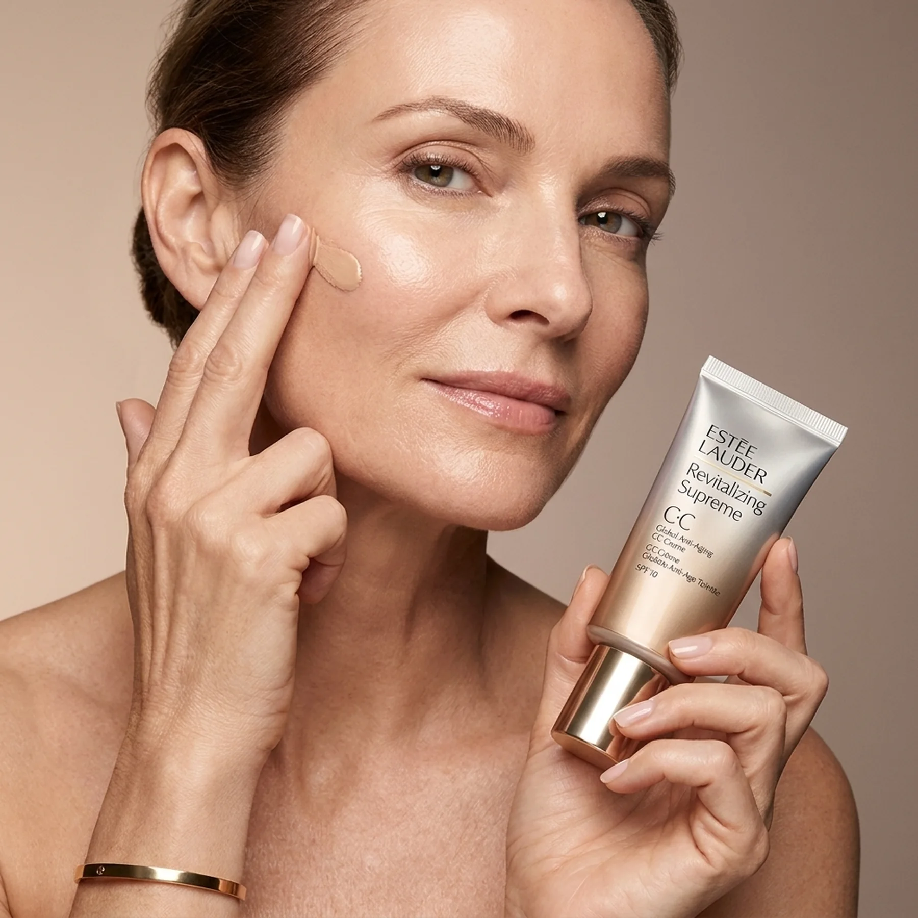 Универсальный CC крем Estee Lauder Revitalizing Supreme CC + SPF10 30 мл