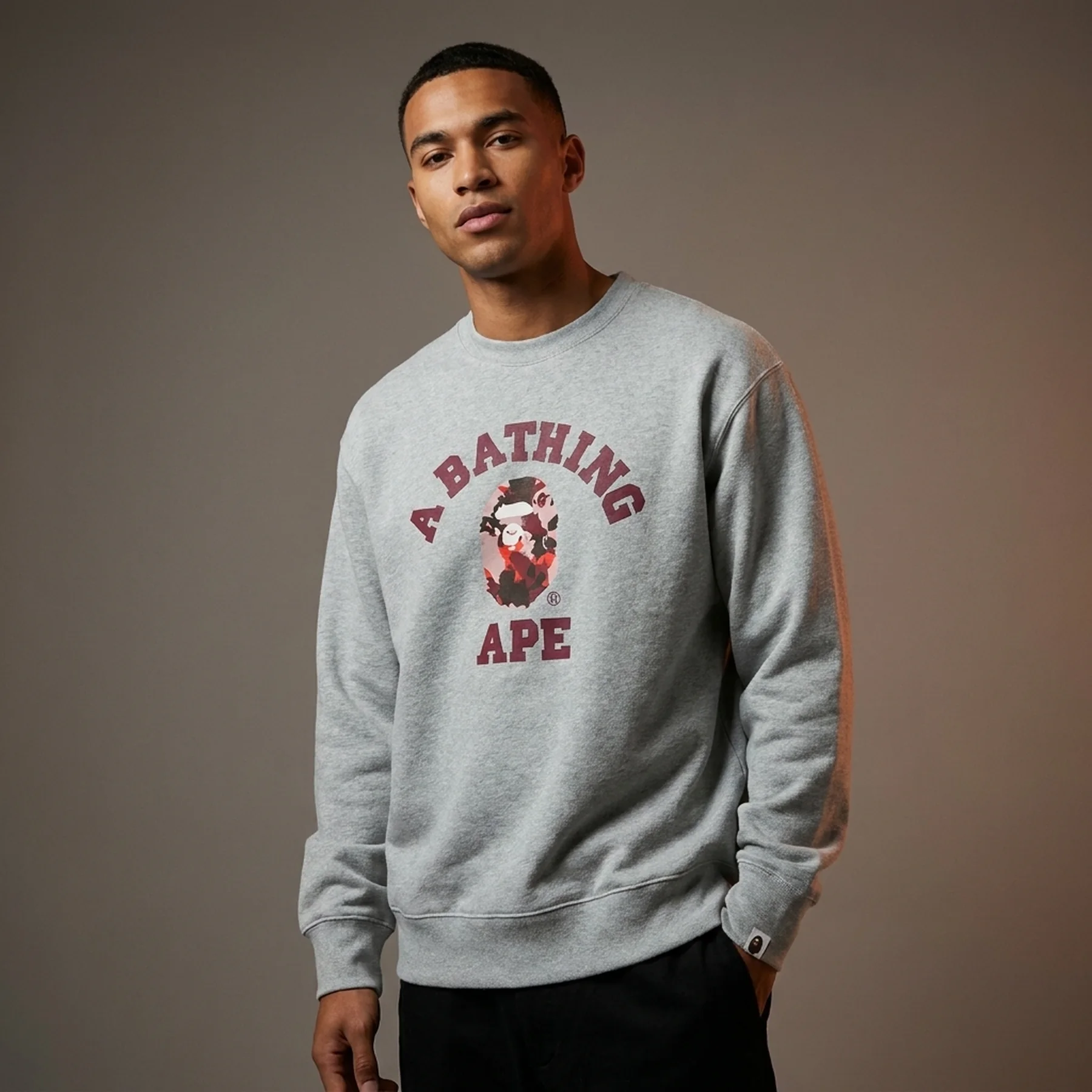 Вільний світшот A BATHING APE MAP CAMO COLLEGE