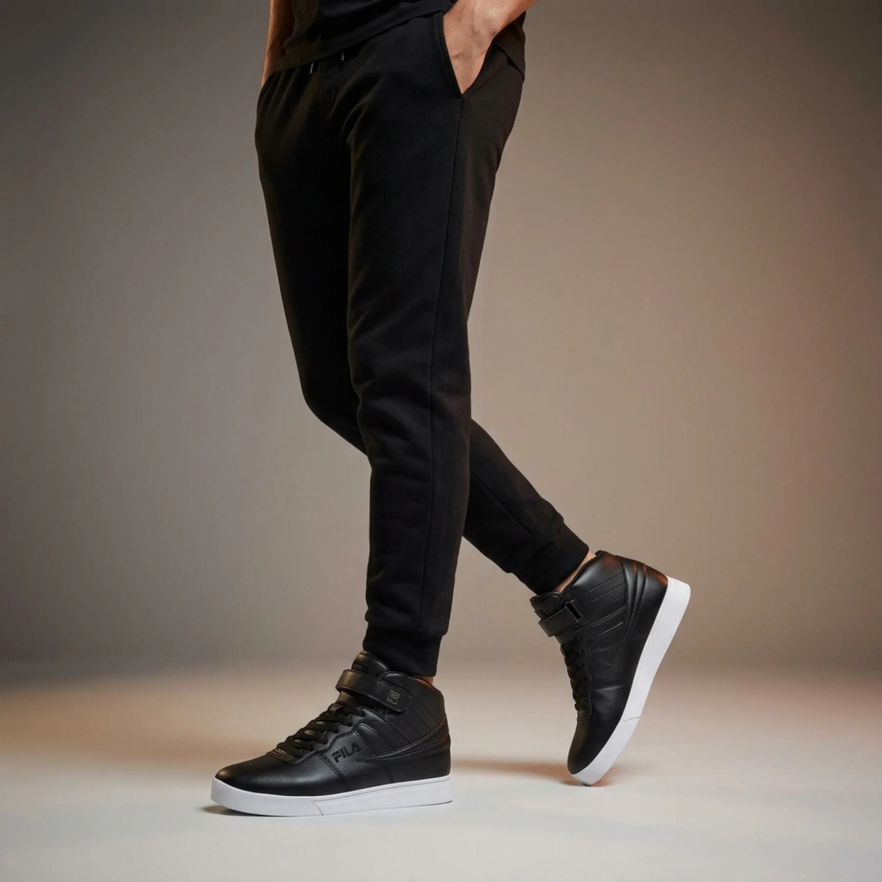 Високі чоловічі кросівки VULC 13 DISTRESS від FILA 45